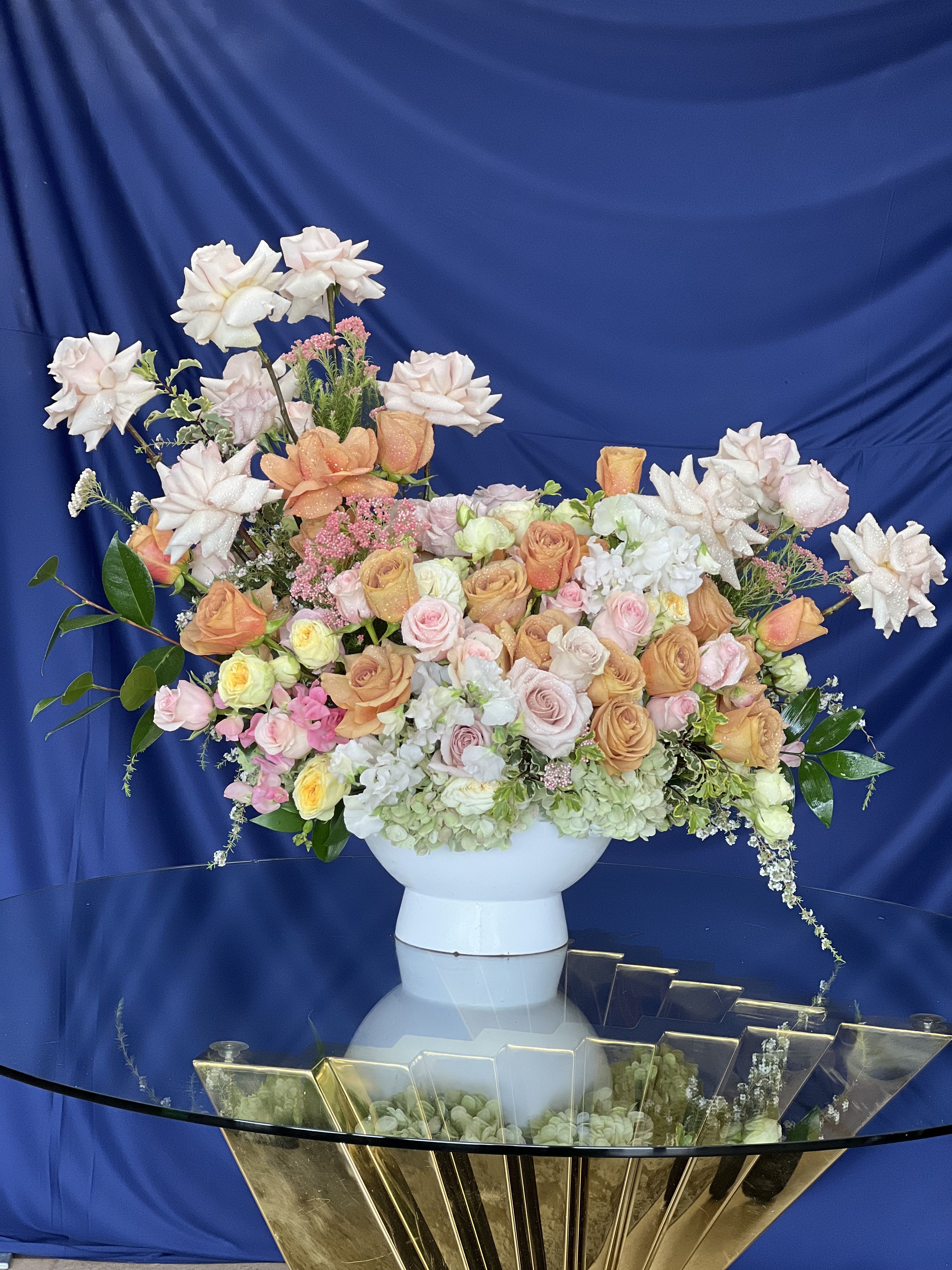Pretty in pastels - Mix flowers