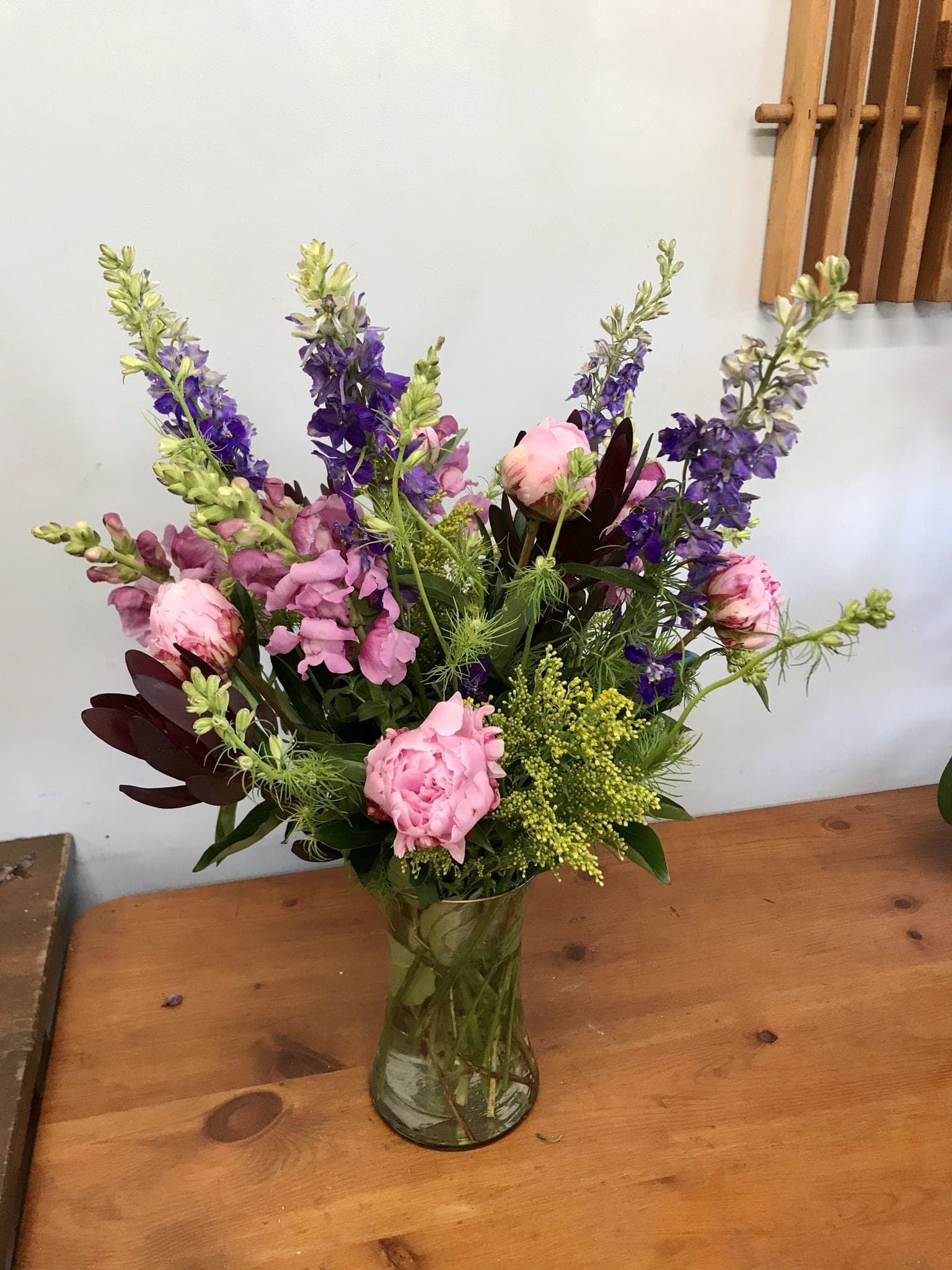 Sending Love Sending Love - This beautiful mixed spring vase arrangement is a perfect way to show your loved ones you’re thinking of them.