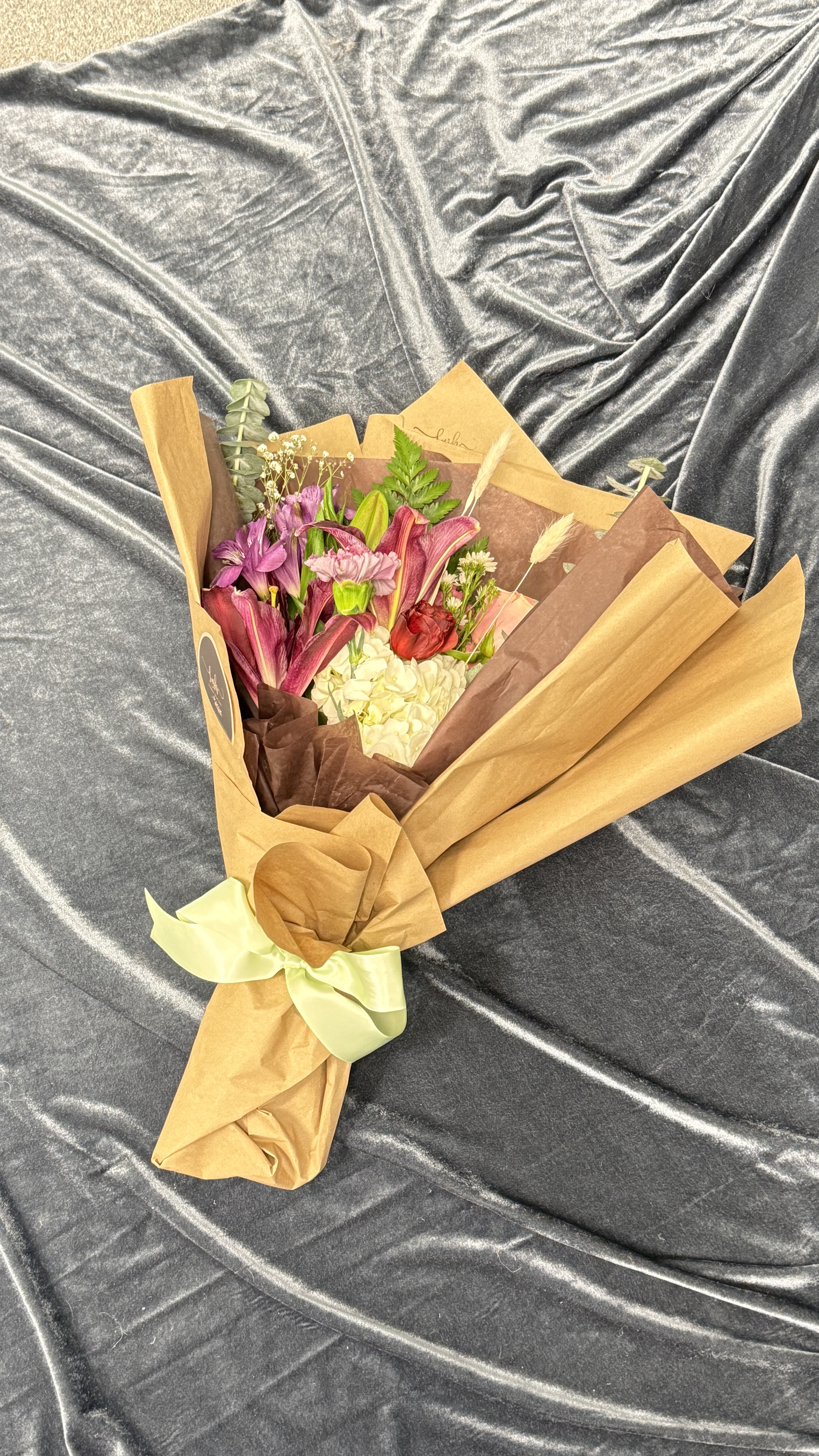Designer's Choice 45 Bouquet - Looking for a truly special flower bouquet and not sure what to pick? Our Designer's Choice Bouquet is the perfect option! Allow our creative designer to surprise you with a gorgeous selection of seasonal blooms, expertly arranged into a unique and eye-catching floral design. This bouquet showcases the freshest picks of the day, ensuring a vibrant and beautiful flower delivery in Mississauga. Experience the artistry of our florist with our popular Designer's Choice 45!  Item in our designer's choice vary based on availability and seasonality. If you require specific colours please add a note