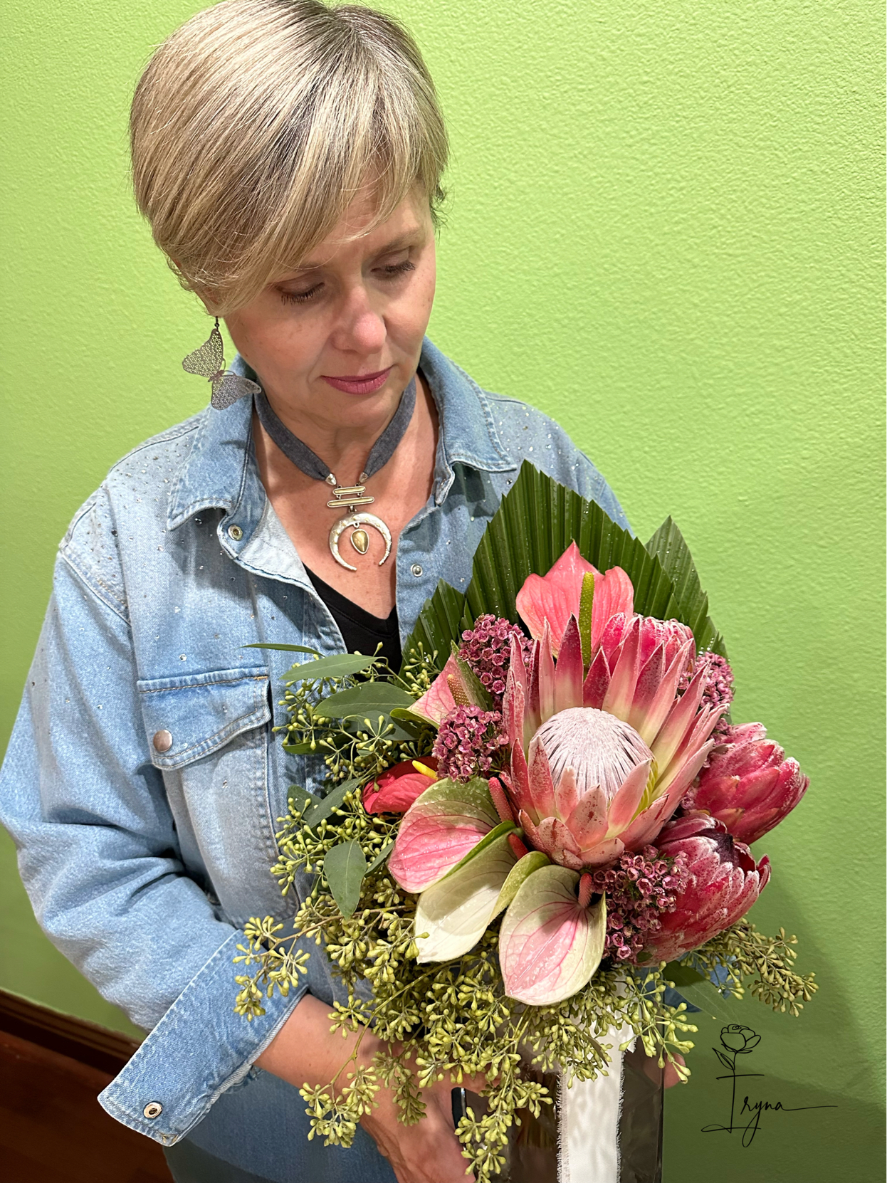 Iryna's Special Premium - Iryna’s Special Premium is an artistic floral message in the form of a beautiful arrangement unlimited by a recipe. Each one is different and created with fresh seasonal blossoms for your special occasion.