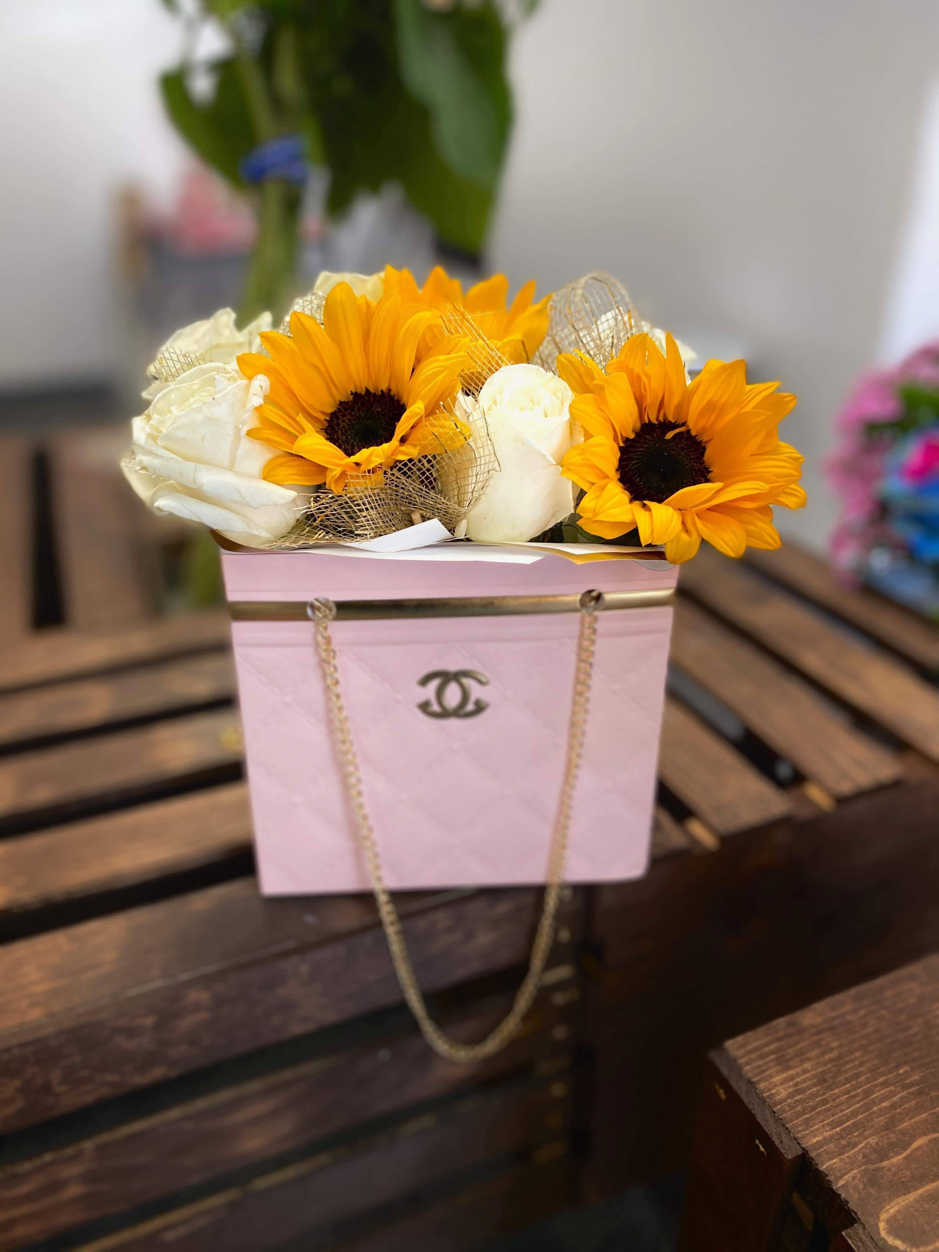 BAG CHANNEL PINK - ROSES AND SUFLOWERS