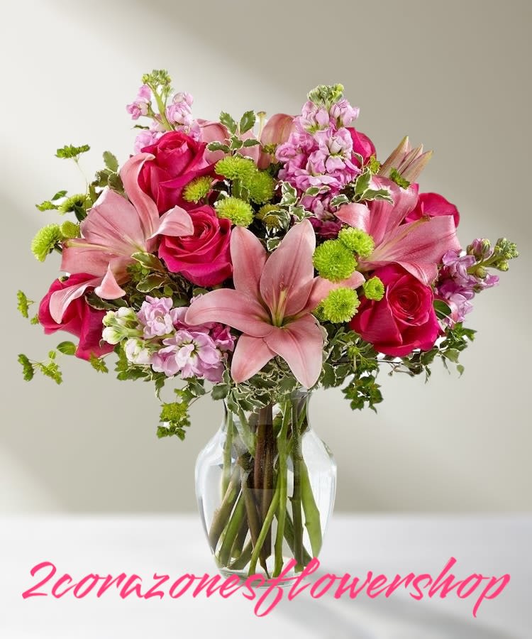 2corazones-bouquet 2corazones-bouquet - a combination of lilies, stock, with roses and green foliage for any occasion