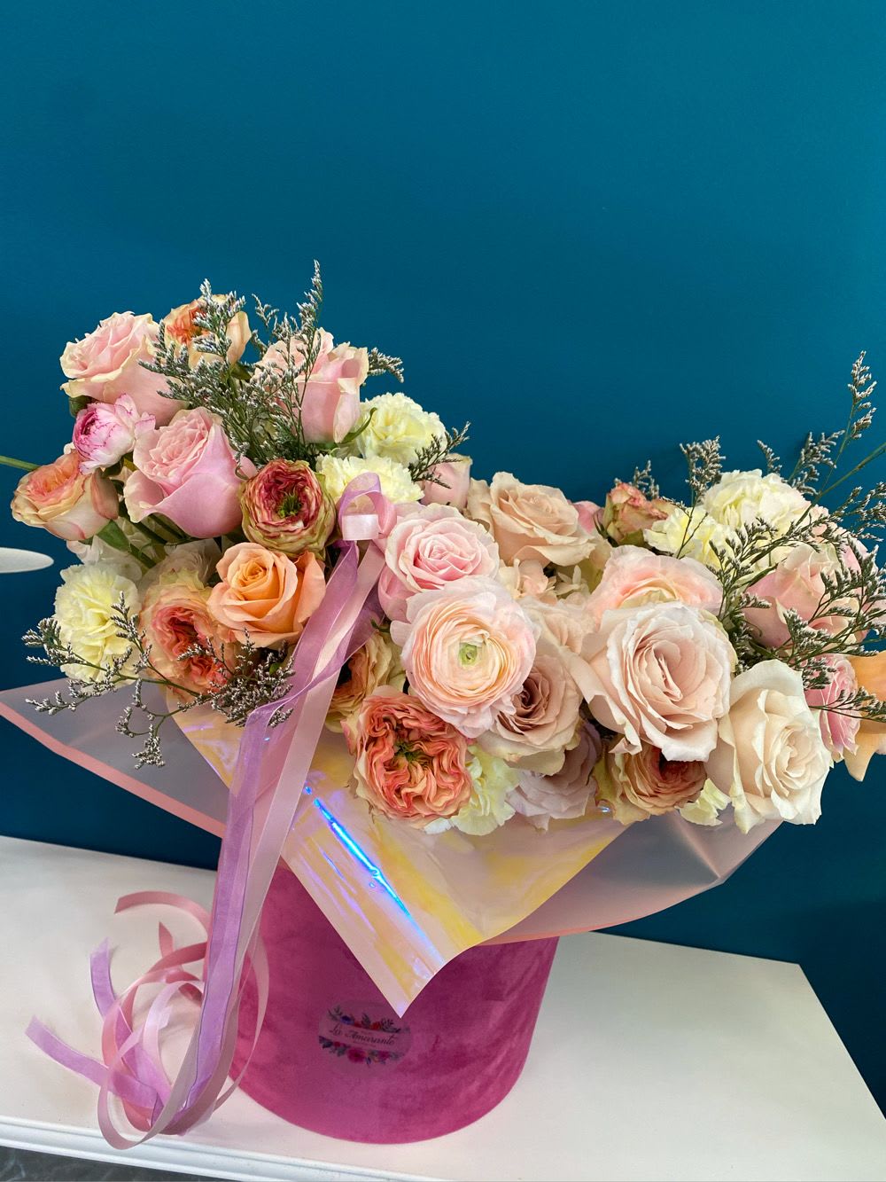 Beauty Mix - Stunning box full of mixed flowers