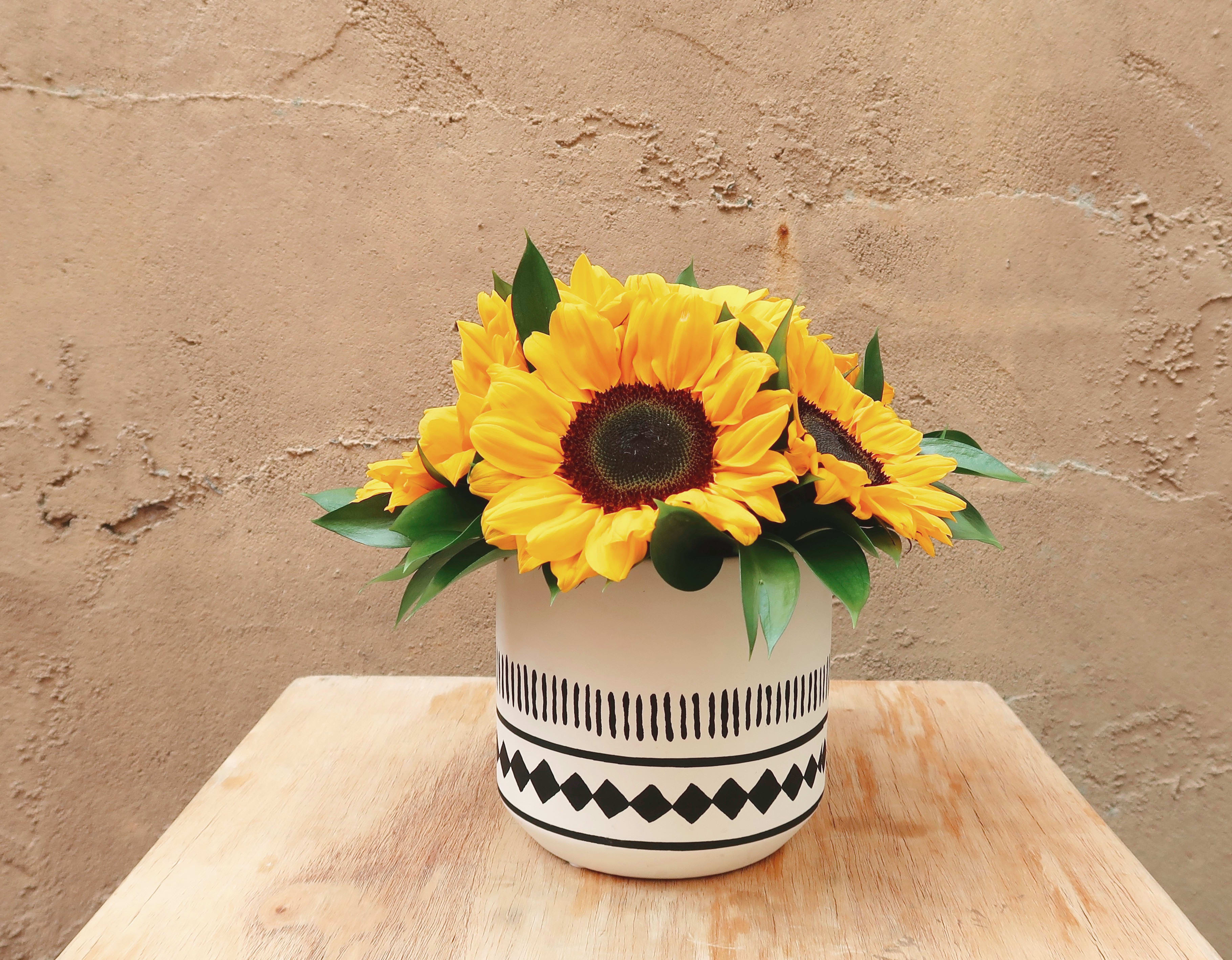 Sunset - Mother’s Day 2020 exclusive collection. A perfect bouquet of sunflowers just for mom.
