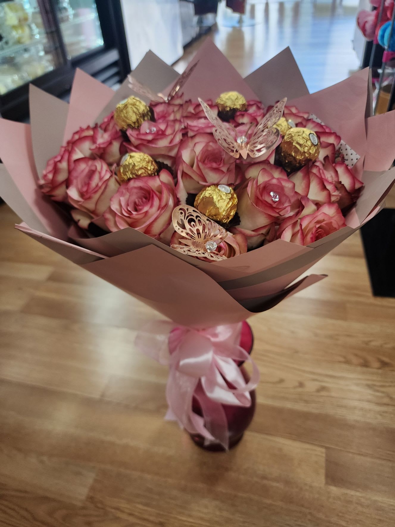 Bliss Bouquet - Elegant bouque . 25 Roses , 3 Butterflies, 6 Ferrero Rosher