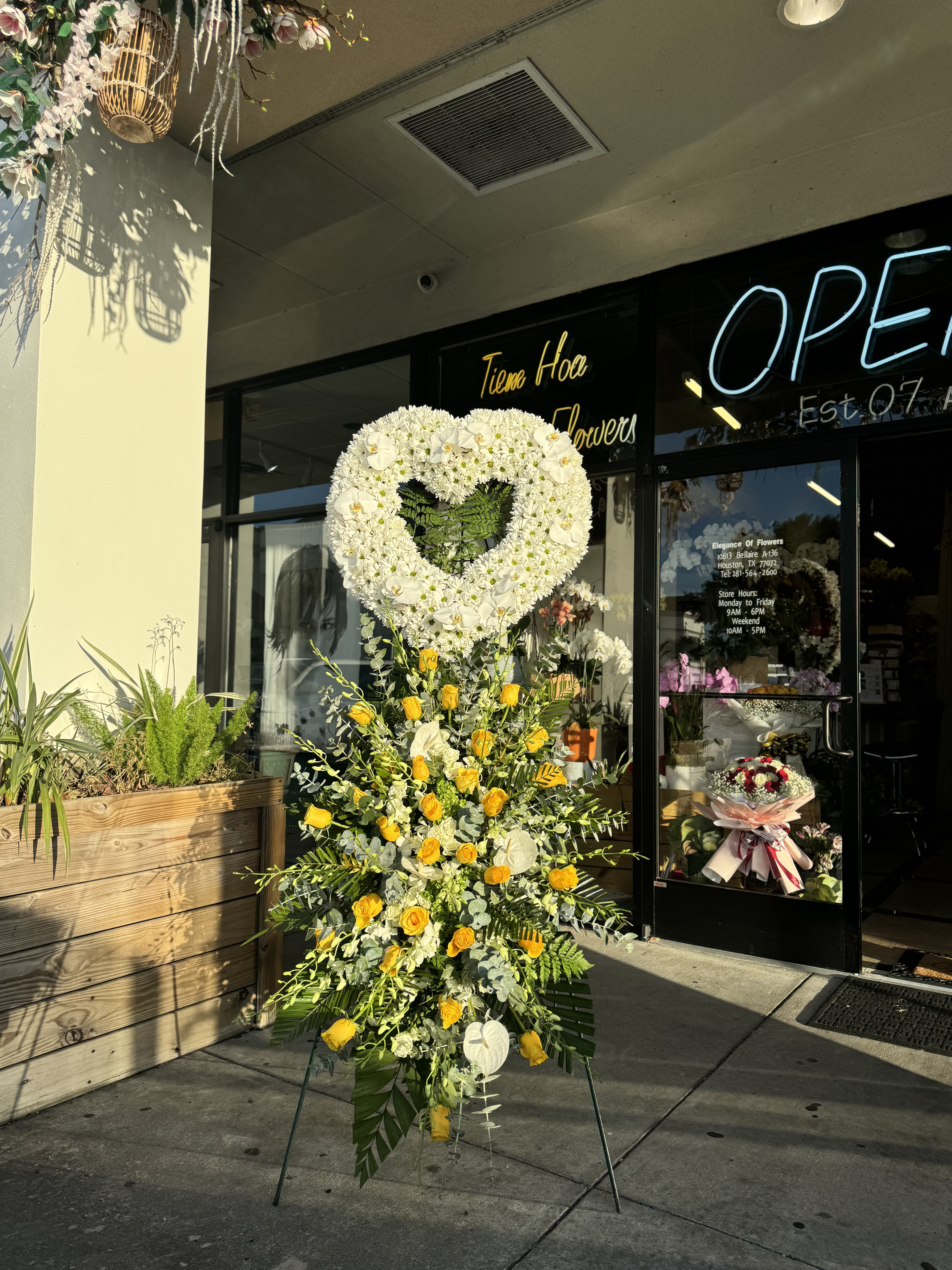 Eternal Love Eternal Love - heart wreath