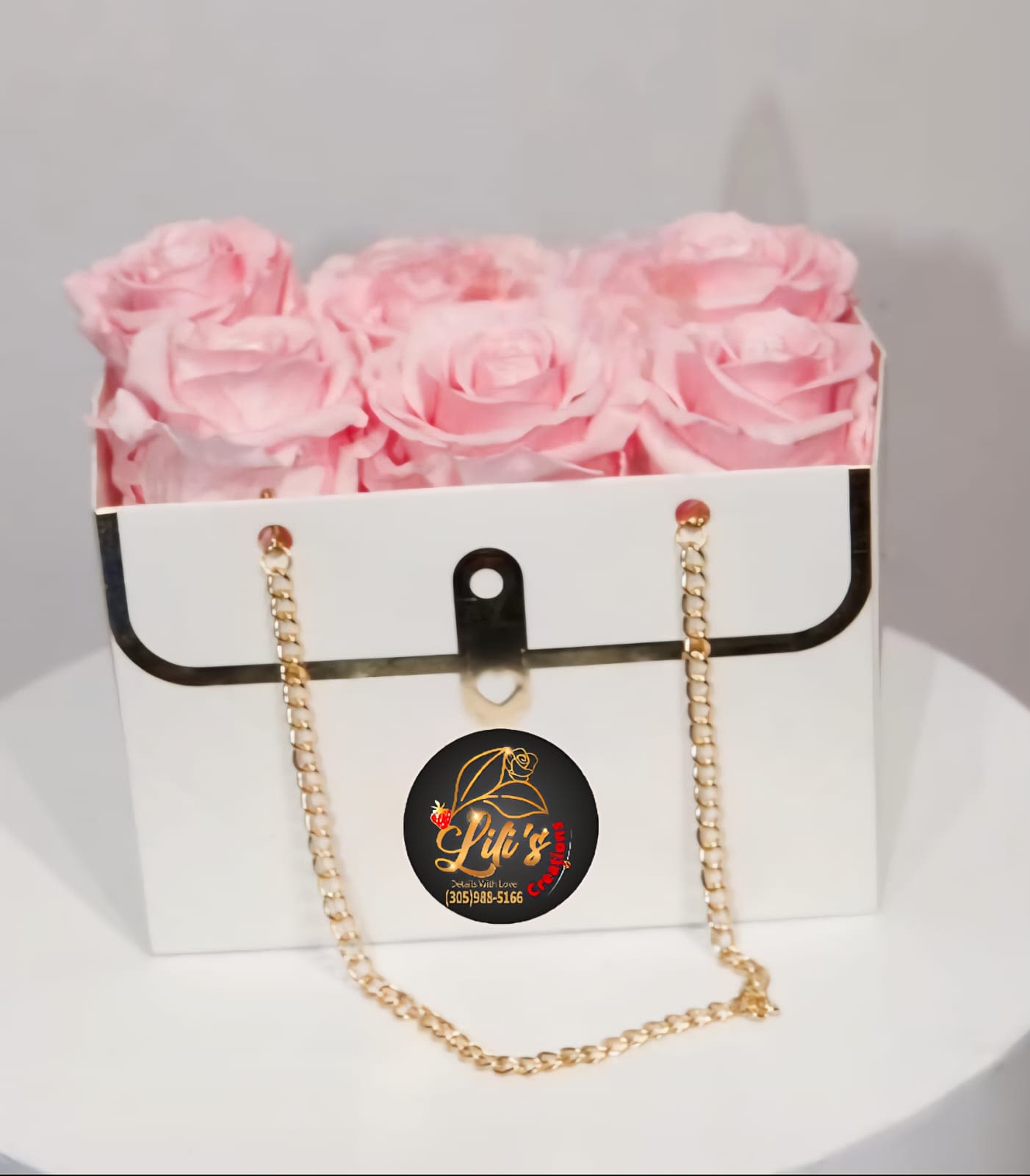GAEK - A beautiful rose wallet in seasonal colors perfect for any occasion.