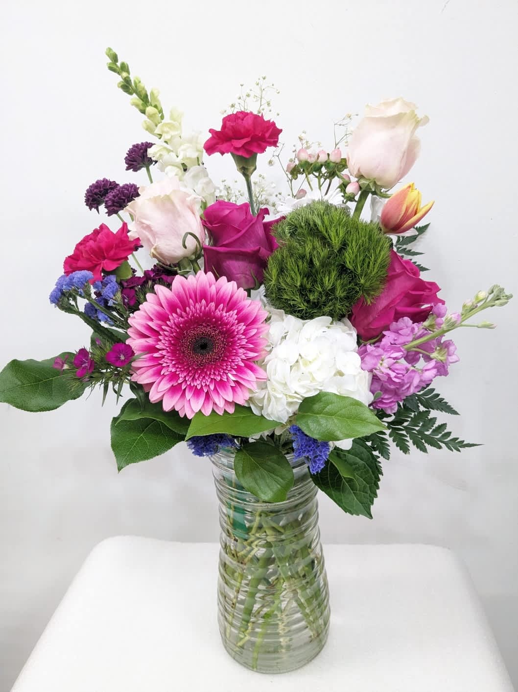Sweethearts Sweethearts - When they say they don't want anything for Valentine's Day they are LYING. Get them this sweet arrangement to celebrate your love. Approximate Dimensions: 14"D x 20"H