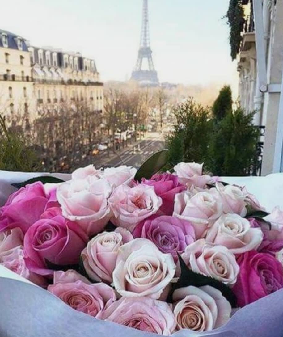 Breathless bouquet Breathless bouquet - Mixture of assorted color roses wrapped for her 12 rose $85 2doz $119.00