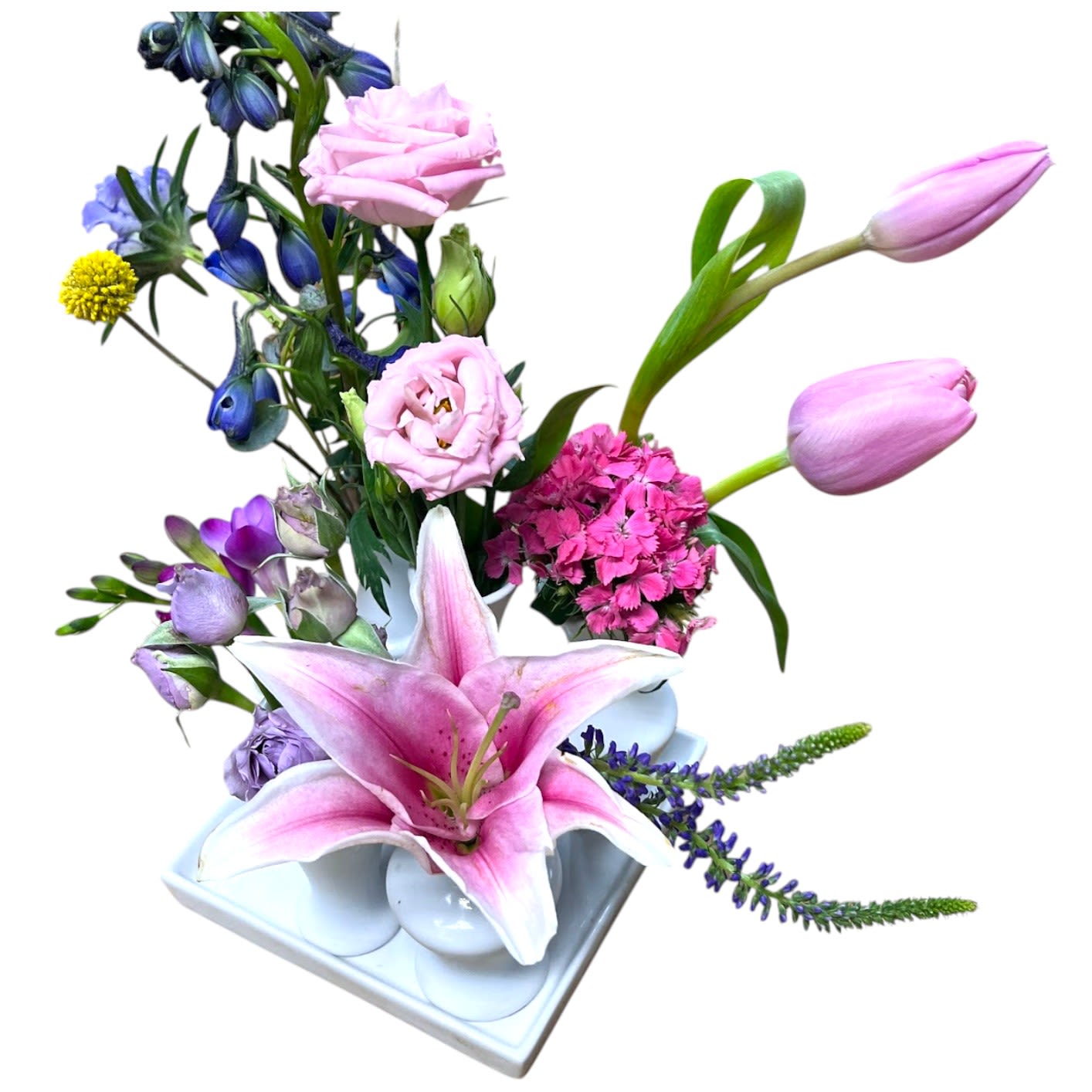 BloomBar - A ceramic cradle of blooms on a cool keepsake tray sure to always be a holiday hit.   Kindly note... that the specific  selection of flowers may not precisely match the visual representation . However, our dedication to superior quality and value remains unchanged.