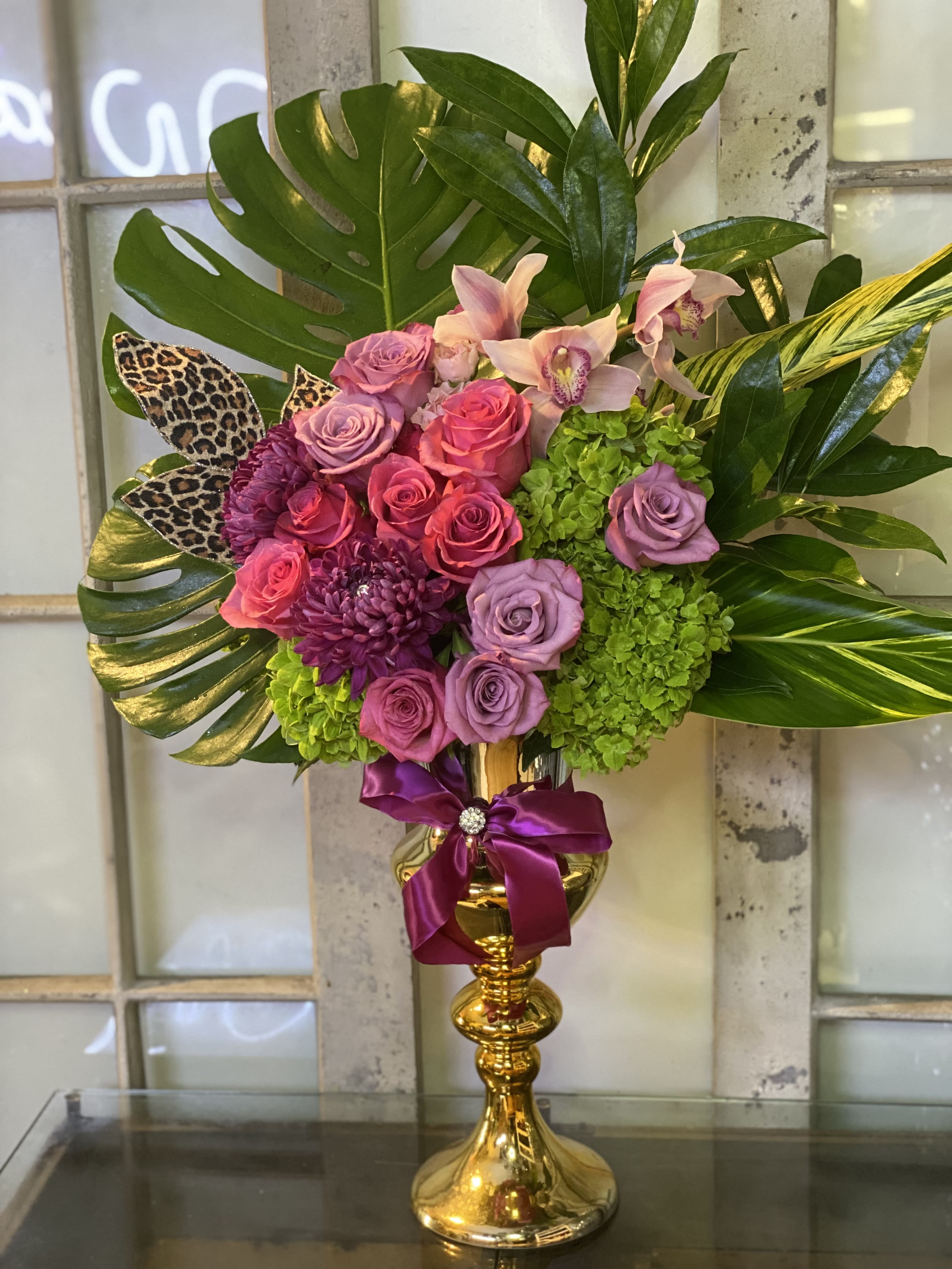 Nice Shape  - Gold Glass Vase with a nice shape beautifully designed with flowers 