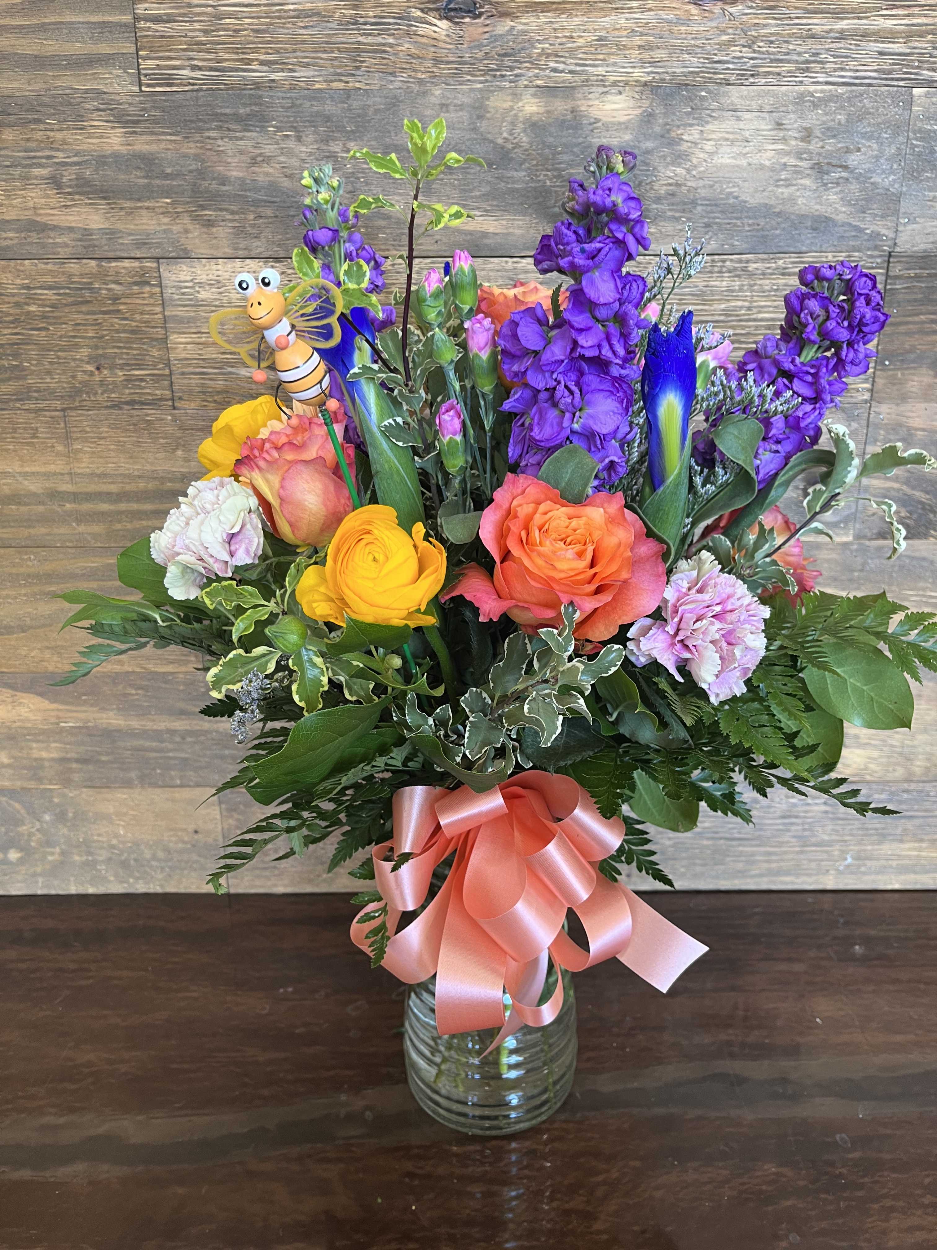 Summer In Kingman  - Beautiful mix of fresh blooms!