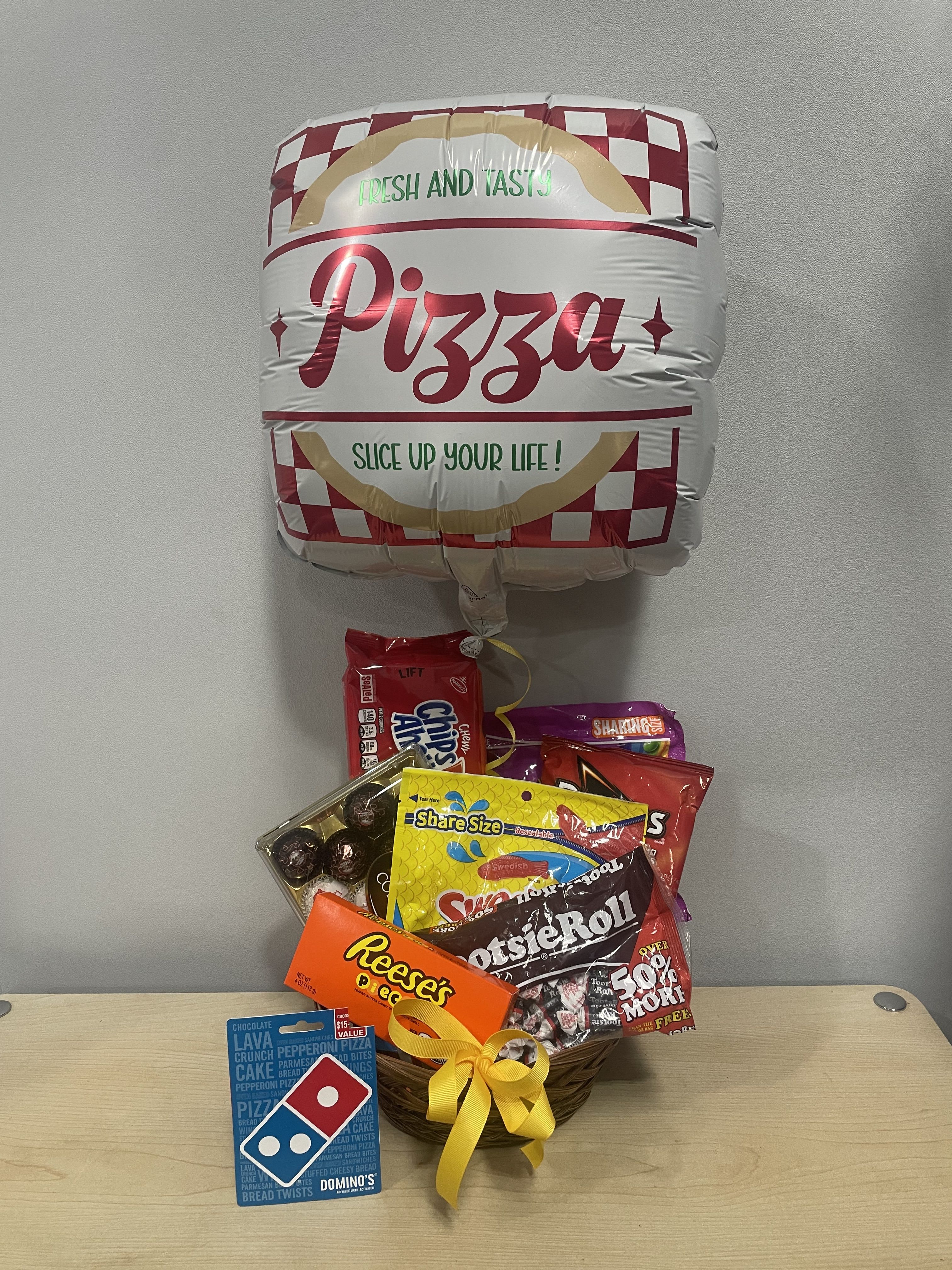 Pizza & Goodies Basket Pizza & Goodies Basket - As shown w/ $15 Dominos gift card included