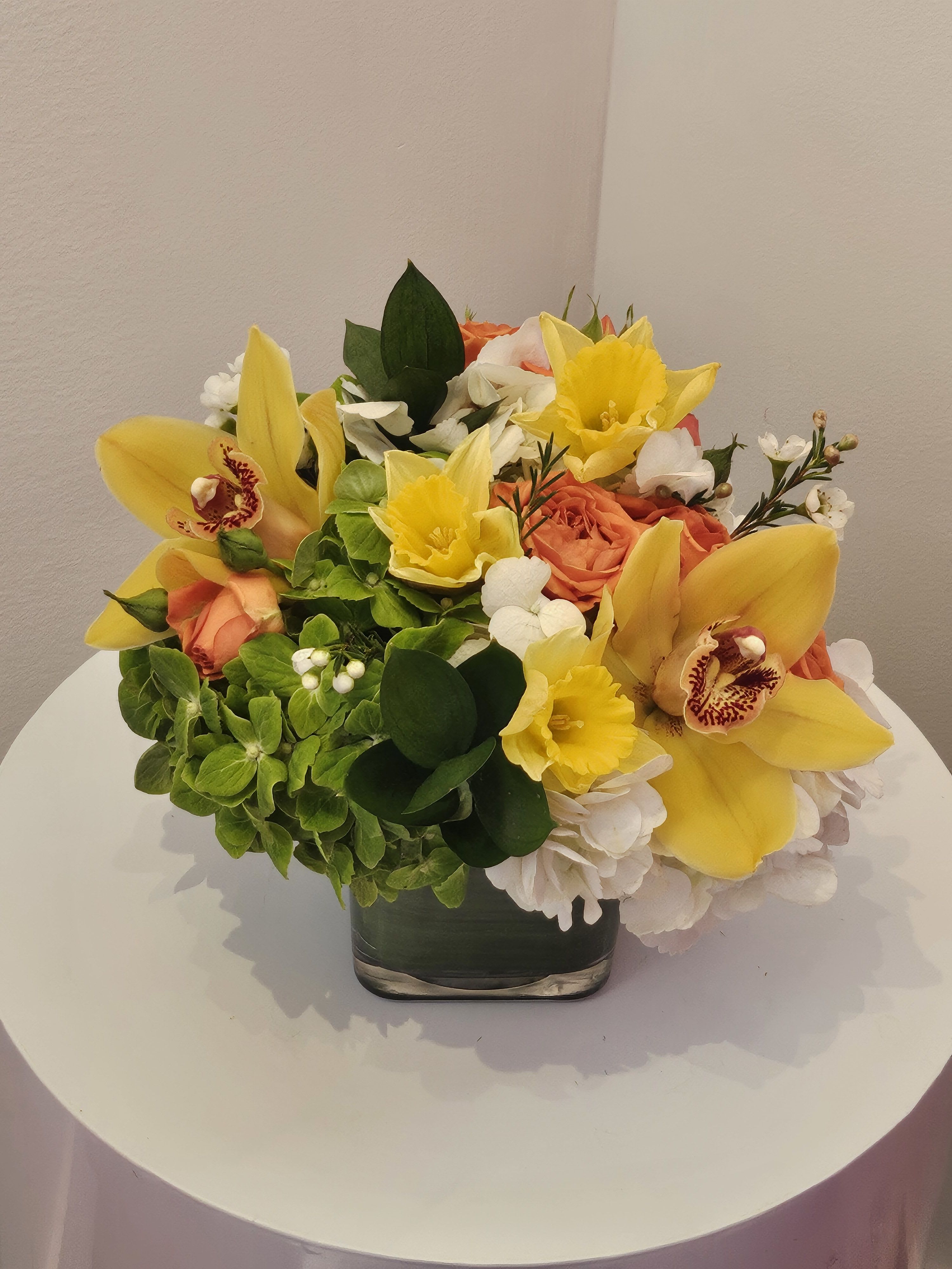 Alaska - Joyful floral vibes