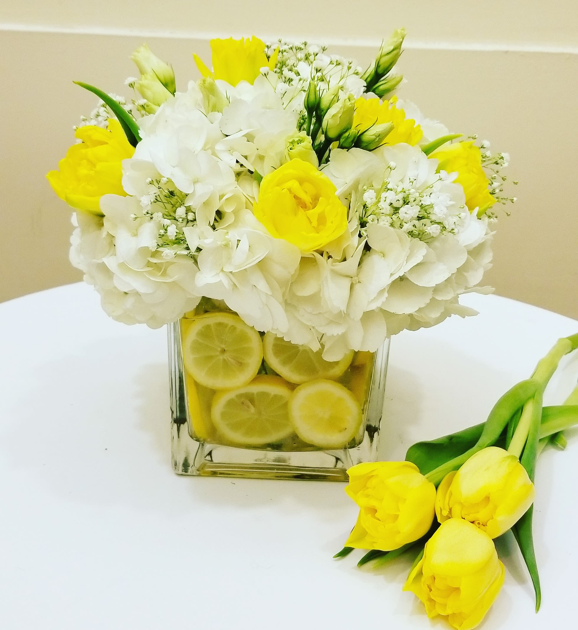 Pennsylvania - Lemon arrangement 