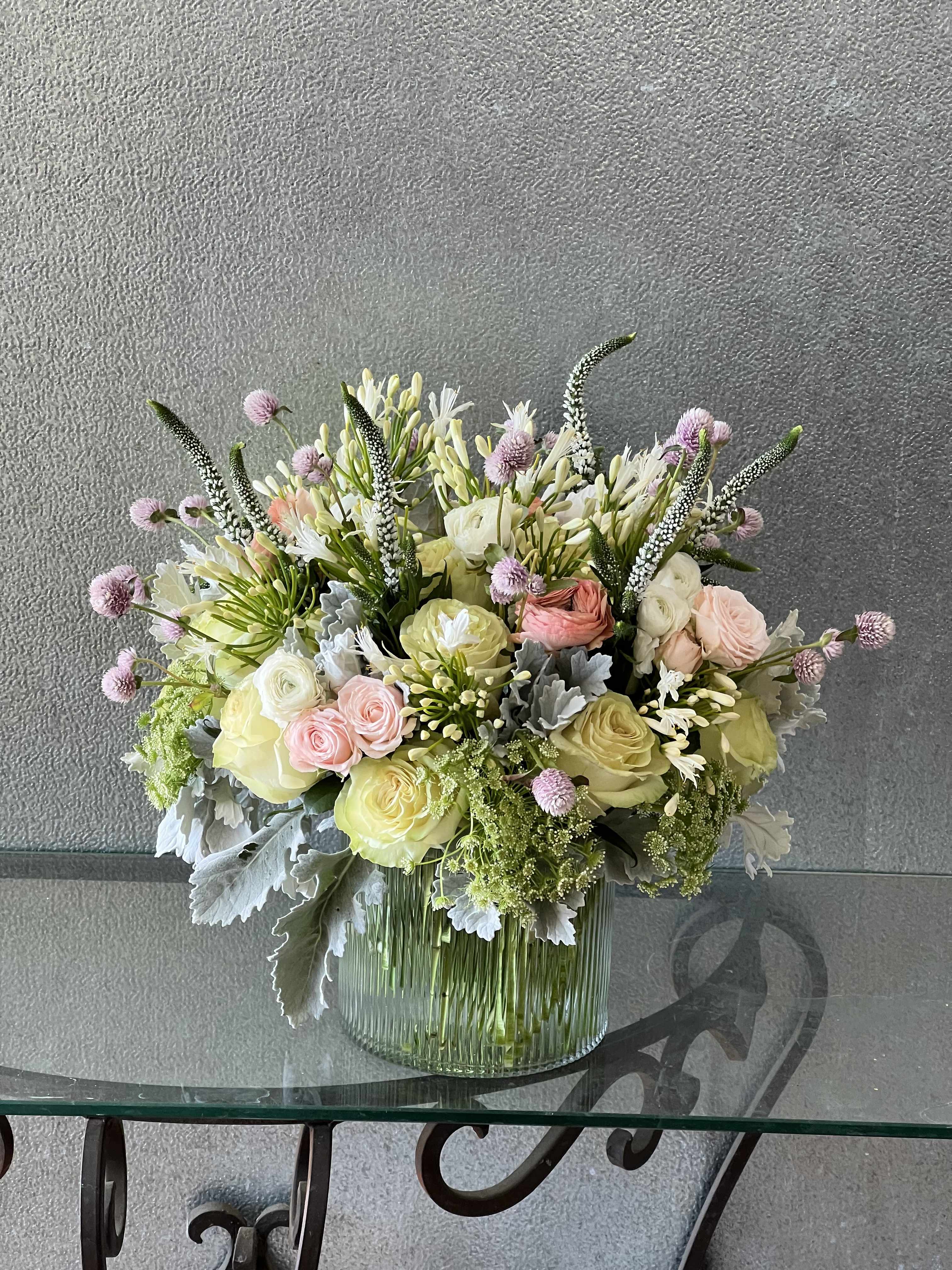 Item 6 Item 6 - An elegant arrangement