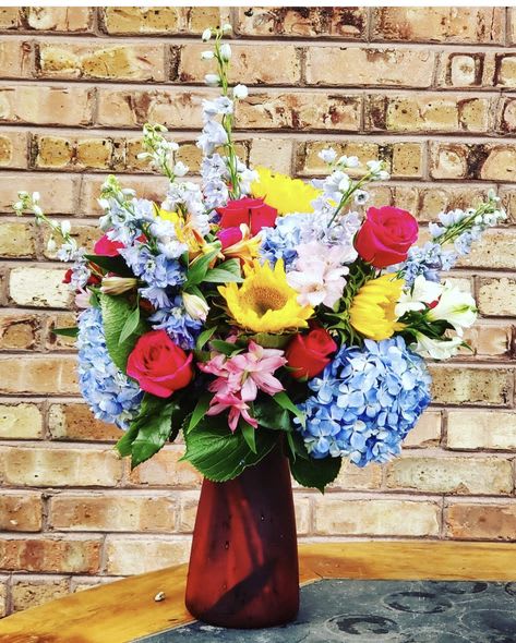 Summer in door county Summer in door county - Summery bouquet of mixed flowers