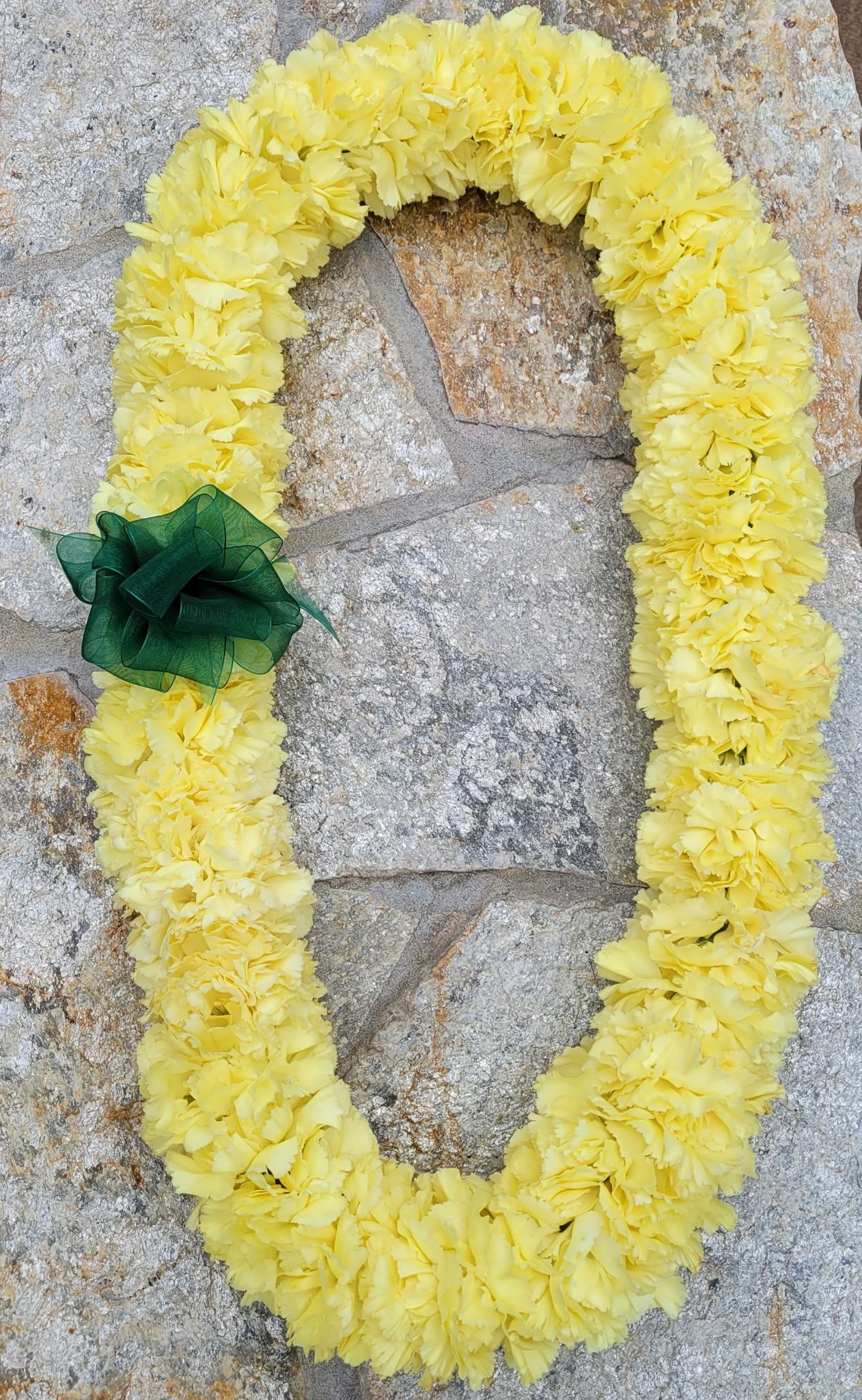 'Ekahi Lei - When you give someone a Hawaiian lei, it is a heartfelt gift of love, friendship, appreciation, accomplishments, honor, and respect. Great for birthday celebrations, graduations, anniversaries, weddings, special events, funerals, paddle outs, promotions, etc. Made with Aloha. Leis can be custom made with many different color options. For custom made orders please text or call Akiliana 858-598-3844 or email akiliana7@gmail.com  Leis Substitution Policy In some instances, our photo may represent an overall theme or look and include a one-of-a-kind which cannot be exactly replicated. Although the actual lei may not precisely match the photo, its temperament will. Occasionally, substitutions of flowers happen due to weather, seasonality and market conditions which may affect availability. If this is the case with the lei you've selected, we will ensure that the style, theme and color scheme of your arrangement is preserved and will only substitute items of equal value or higher value. If any design elements are of major importance to your order, please include them in the florist instructions at checkout or contact us to ensure availability.