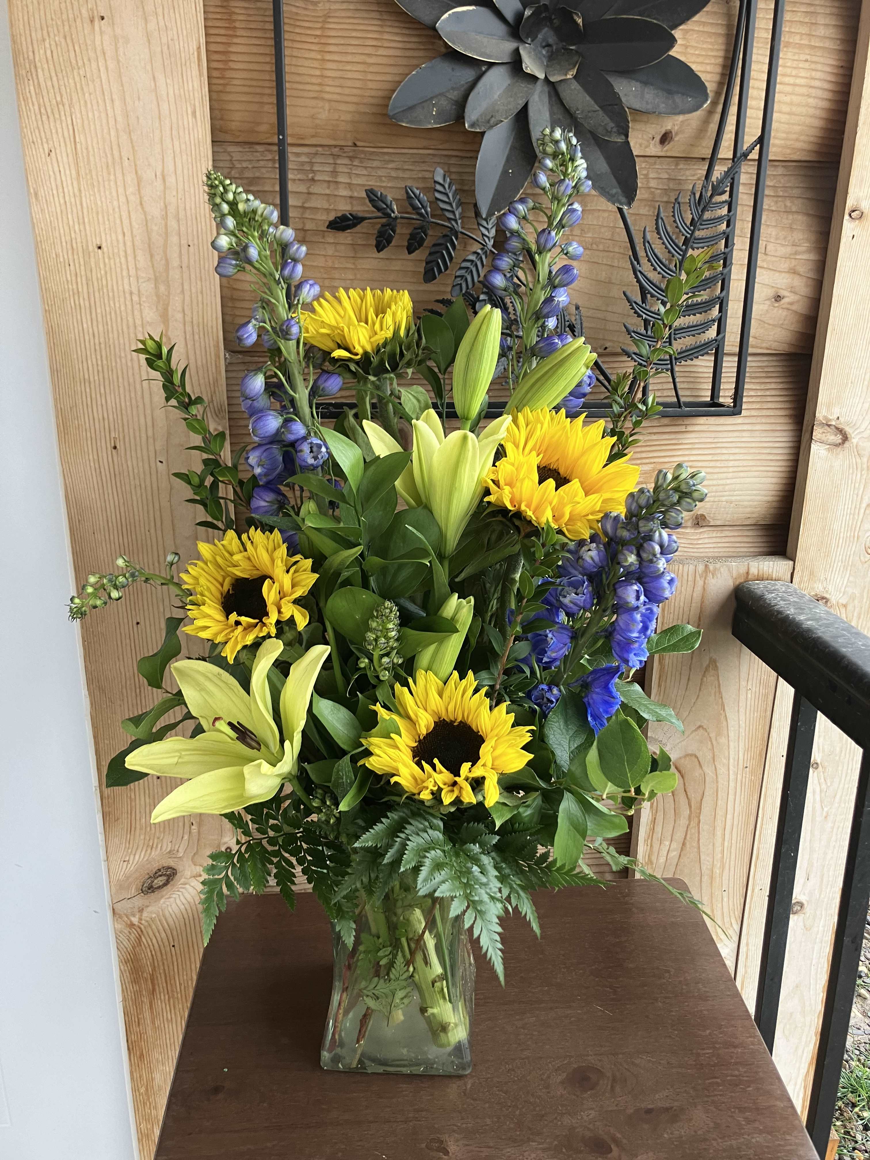 Sunny - Sunflowers and Lilies in this cute arrangement