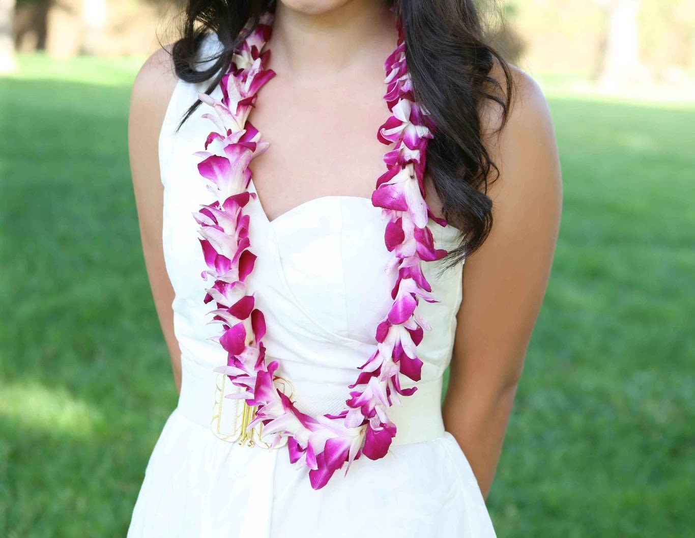 Hawaiian Lace - Orchid Lace to hang around neck about 24-26 inches long