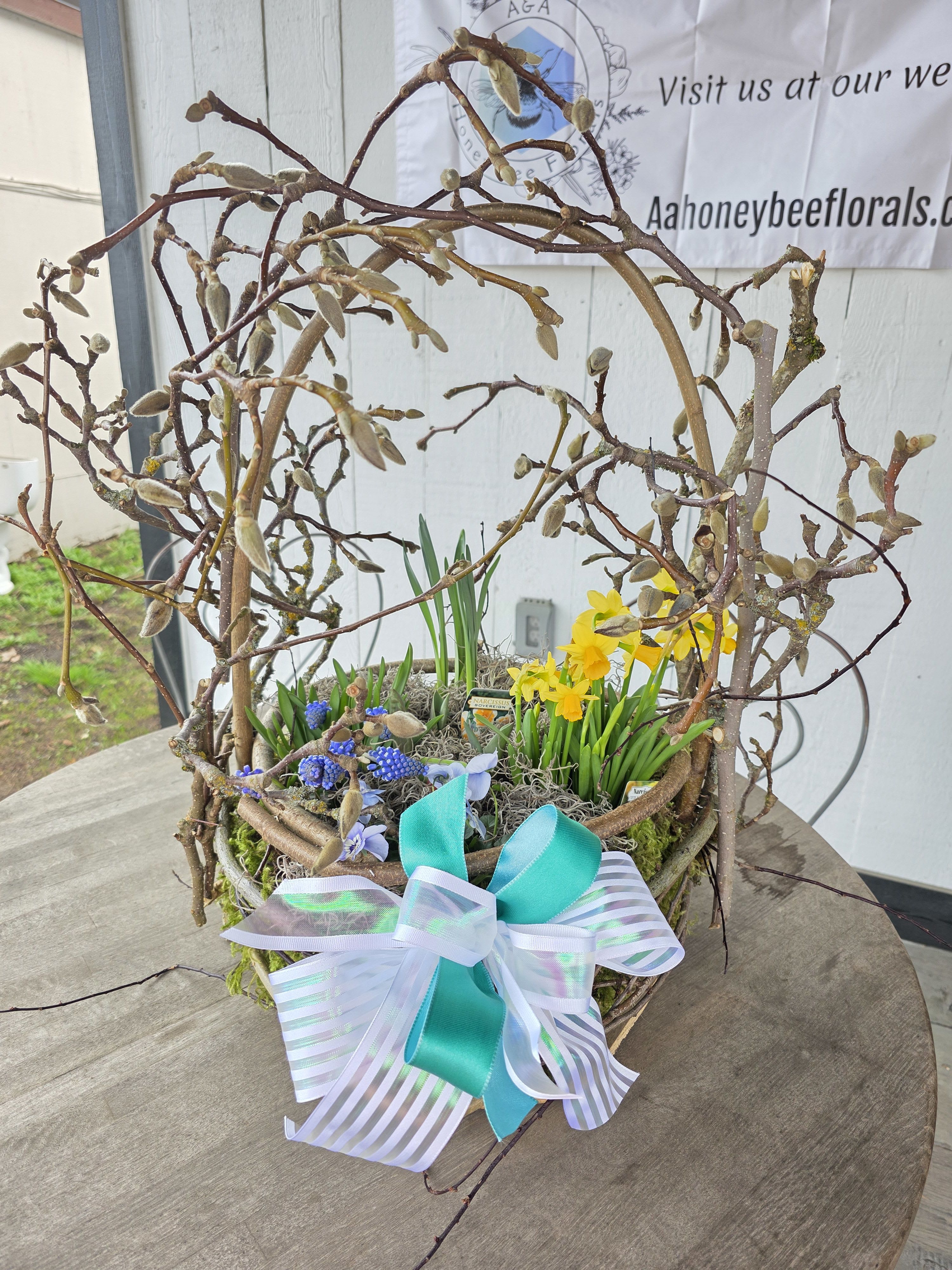 Summer Basket - Handmade summer baskets filled with a variety of summer flowers! The perfect gift for anyone anytime. 