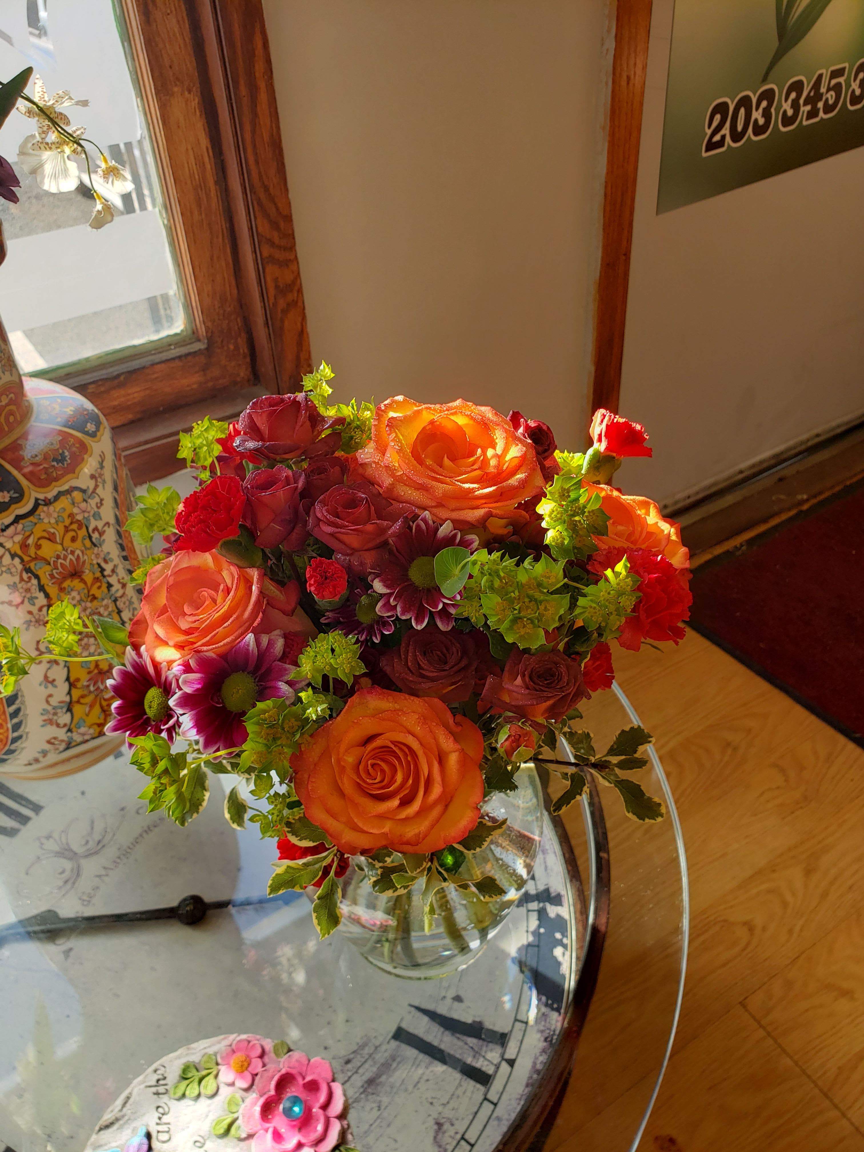 sensational vase bouquet - rose and daisies