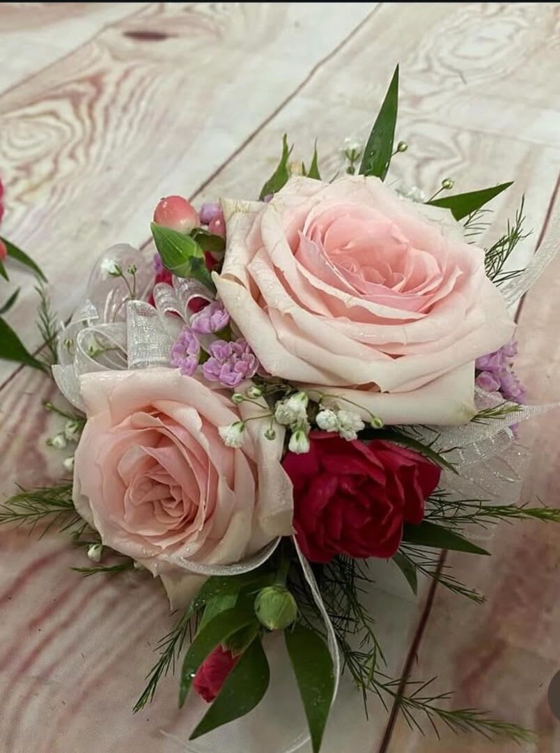 customizable wrist corsage customizable wrist corsage - choose your color of flower and ribbon color combination... Please include specific flower color and ribbon color choice in "special instructions " section of order page ** PLEASE NOTE **(if no special instructions are requested , corsage will be made as pictured)