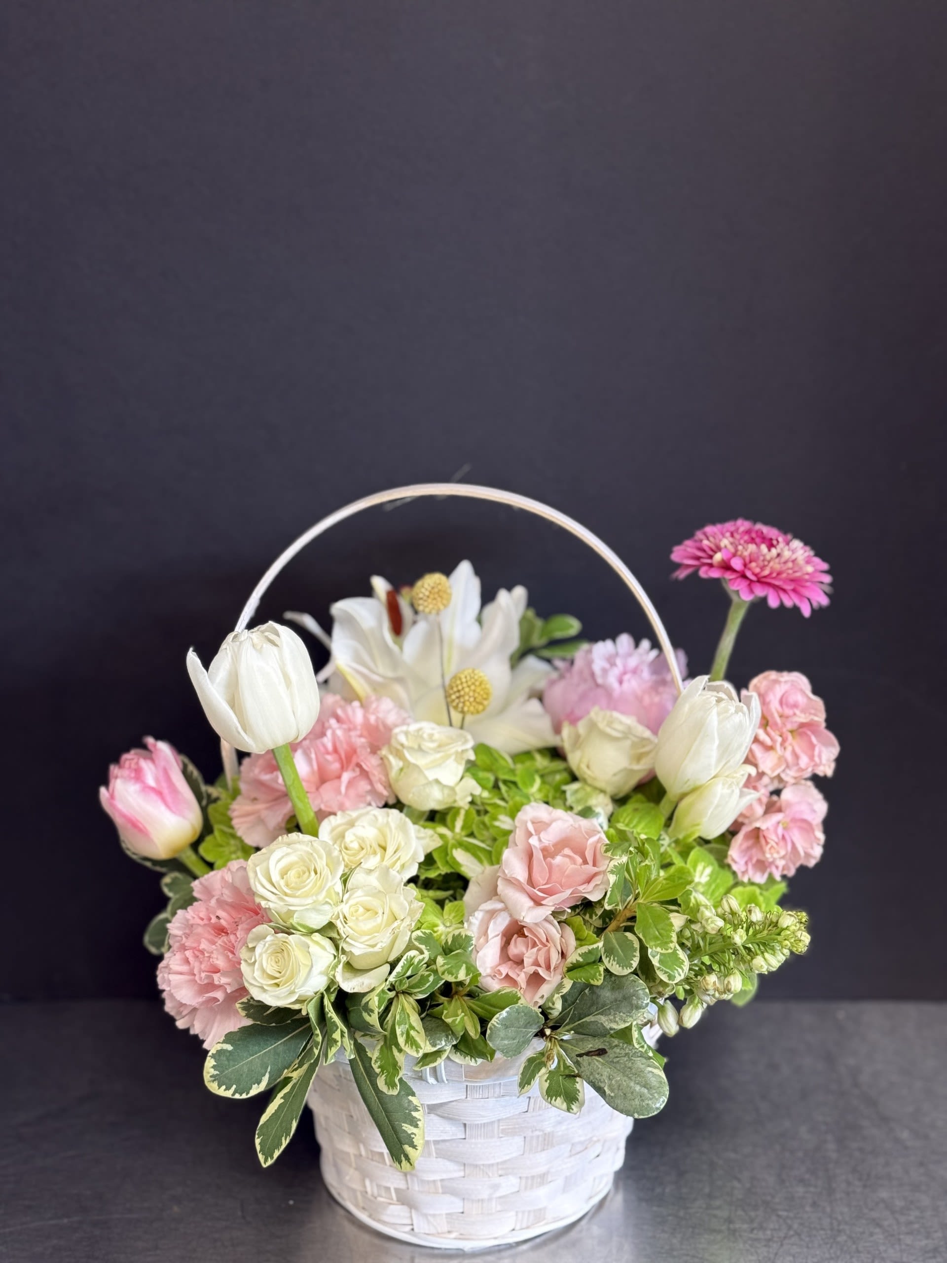 Strawberries & Cream Strawberries & Cream - This cute little basket is perfect for your picnics, gets togethers, baby showers & more. Only available during the summer & while flowers are in season. (substitutes will be made if flowers are not available)