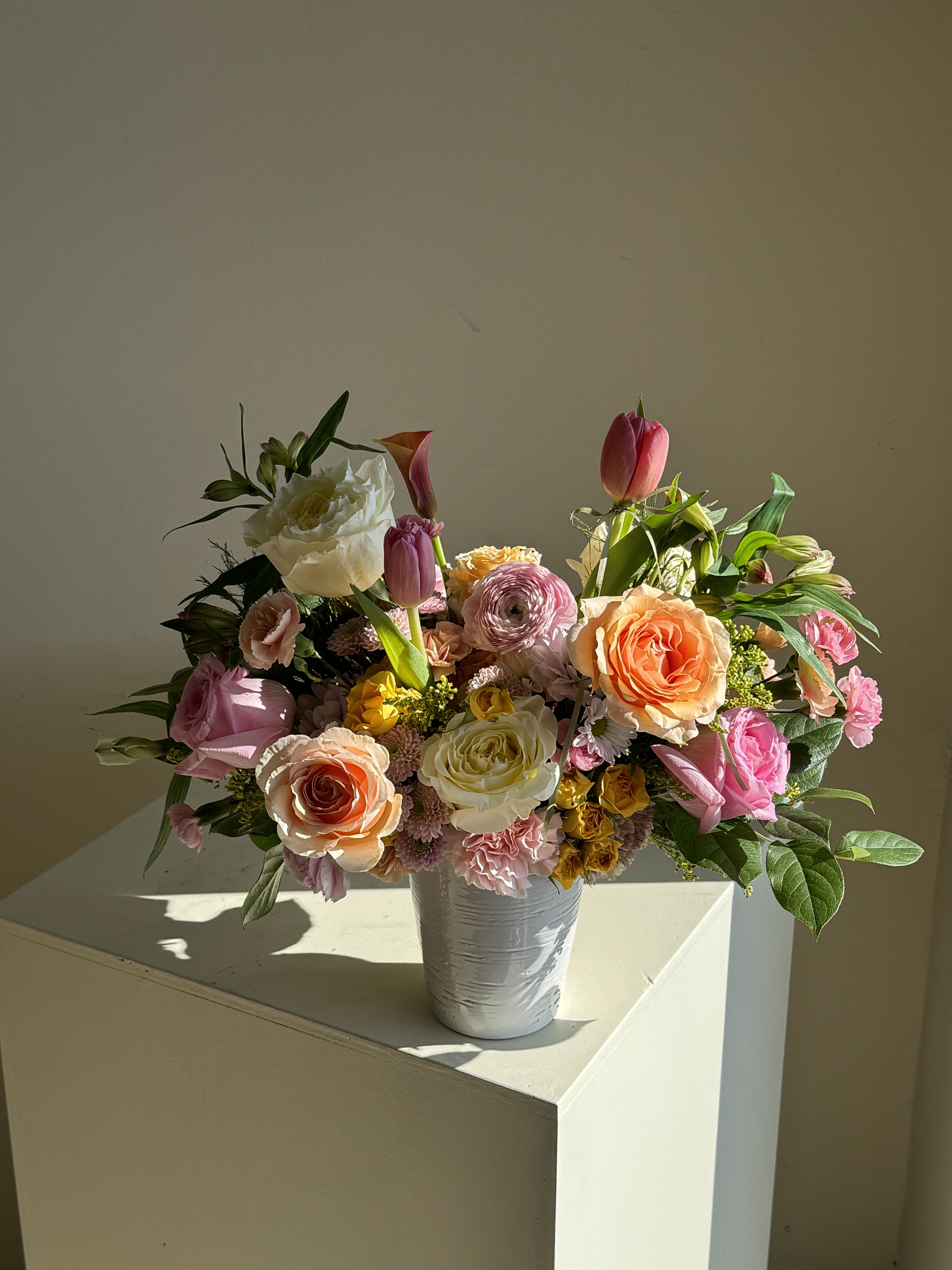 Colorful vase for summer days!  - Colorful summer blooms in a beautiful symphony to celebrate this season! 