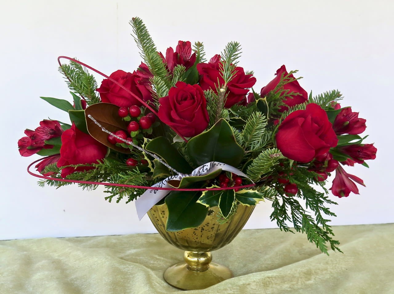 Artful Love - Don't just give her flowers, give her Artiflora!