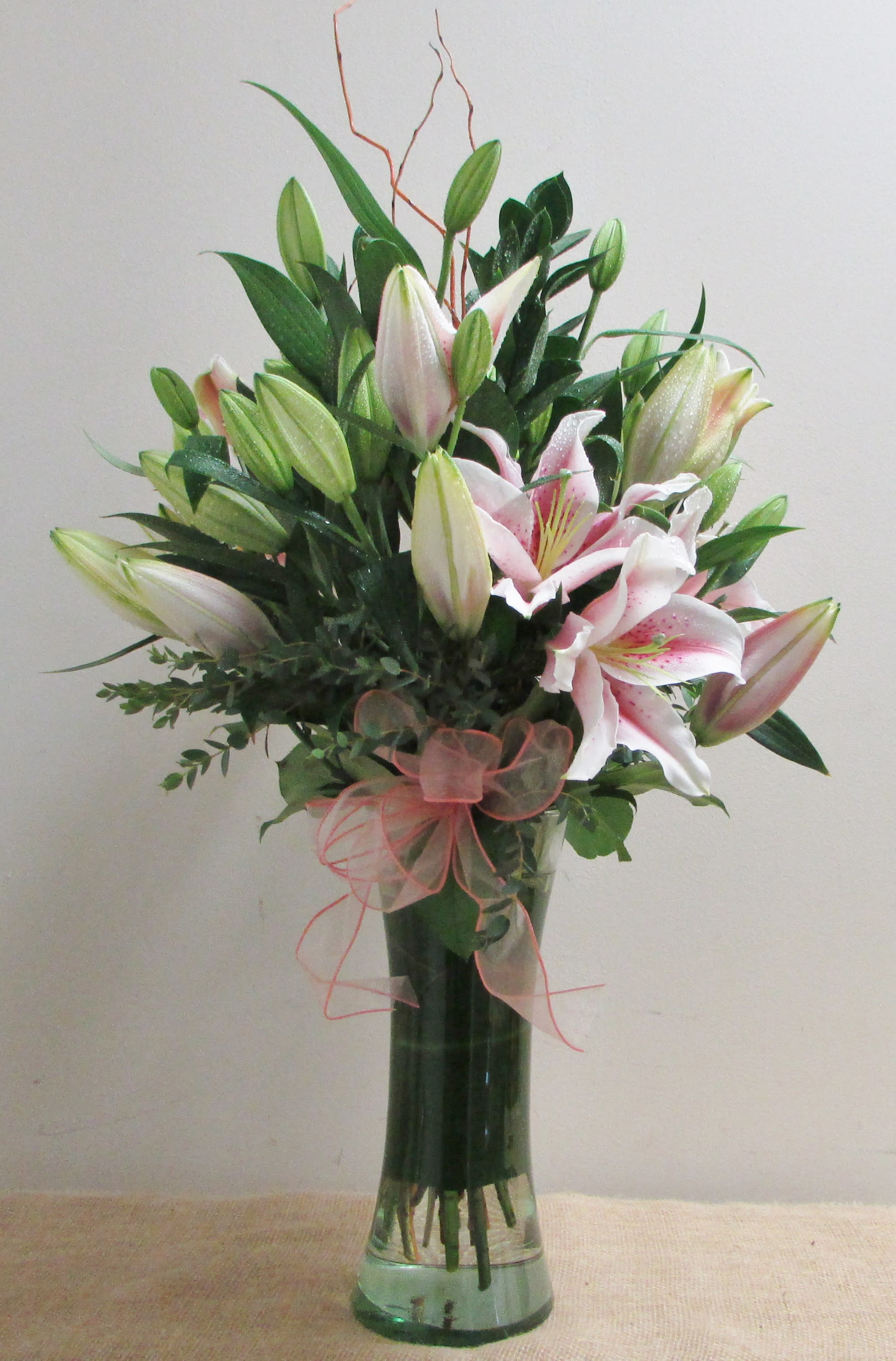 One Bunch Fragrant Lilies One Bunch Fragrant Lilies - A gorgeous arrangement of 10 stems of fragrant lilies that will fill up the air with it's signature scent. **Lily color may vary.