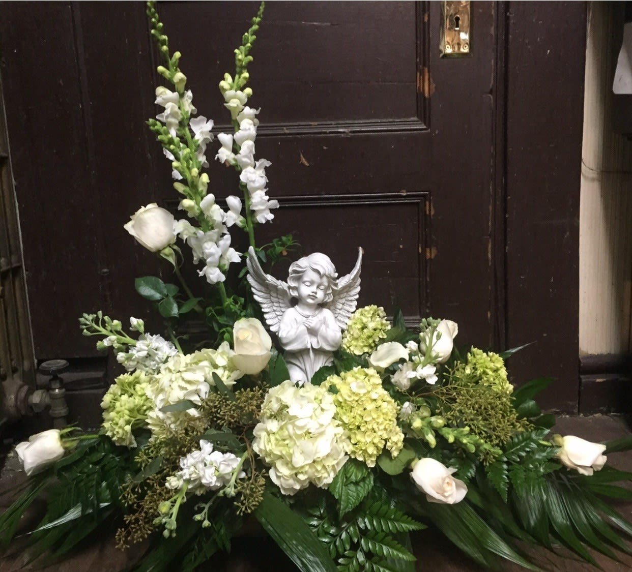 CHA-475 CHA-475 - White & green basket arrangement
