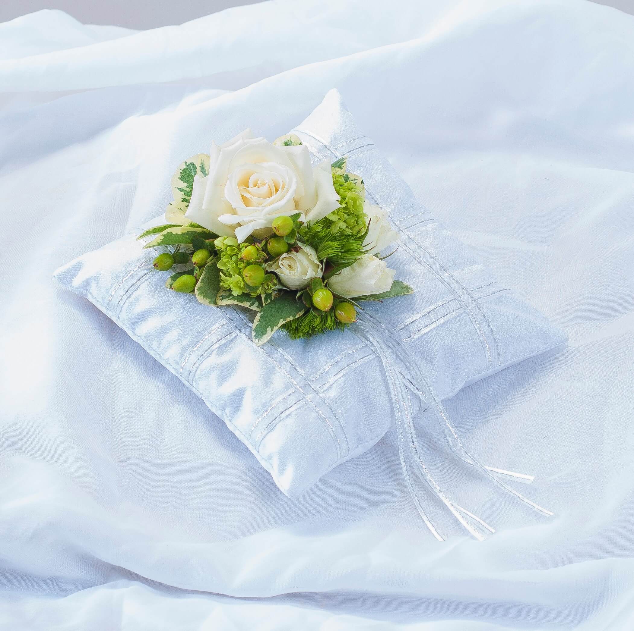 Elegant Pillow Insert Elegant Pillow Insert - This combination of cream and green flowers is both beautiful and elegant on a satin pillow.