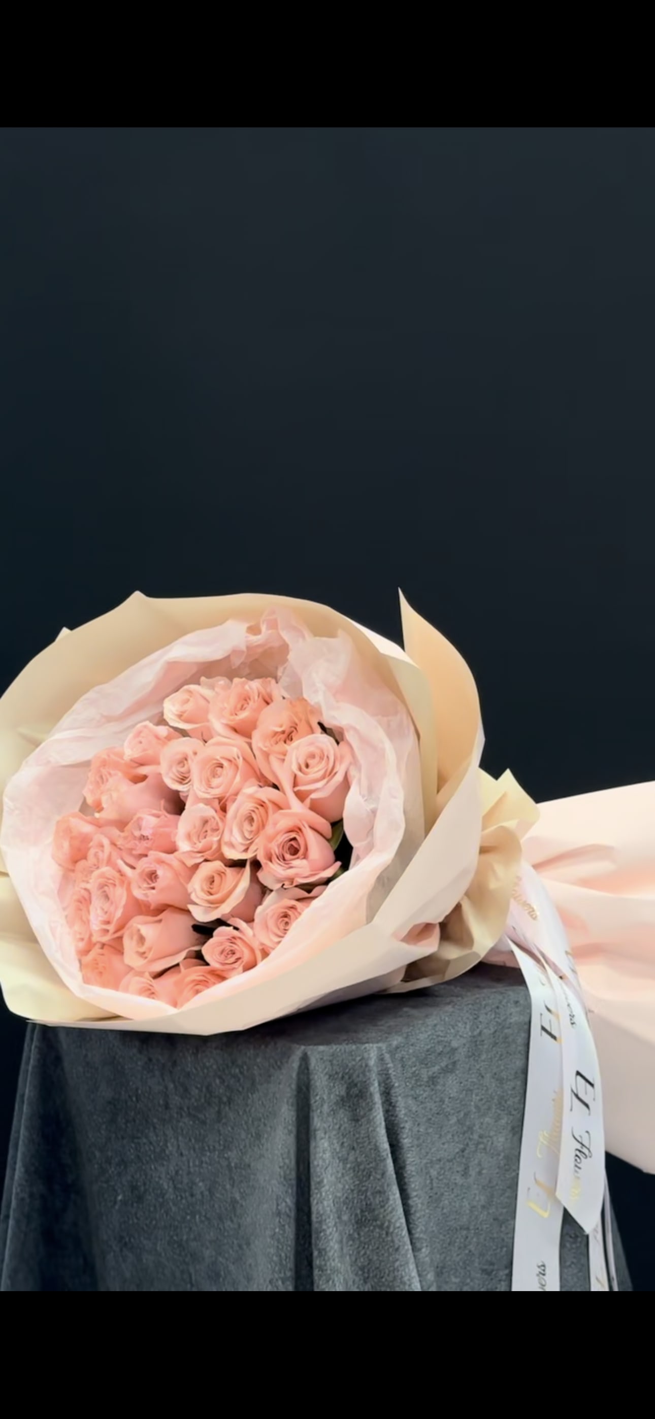 25 pink roses wrapped 25 pink roses wrapped - Beautiful 25 pink roses with beautiful wrapping