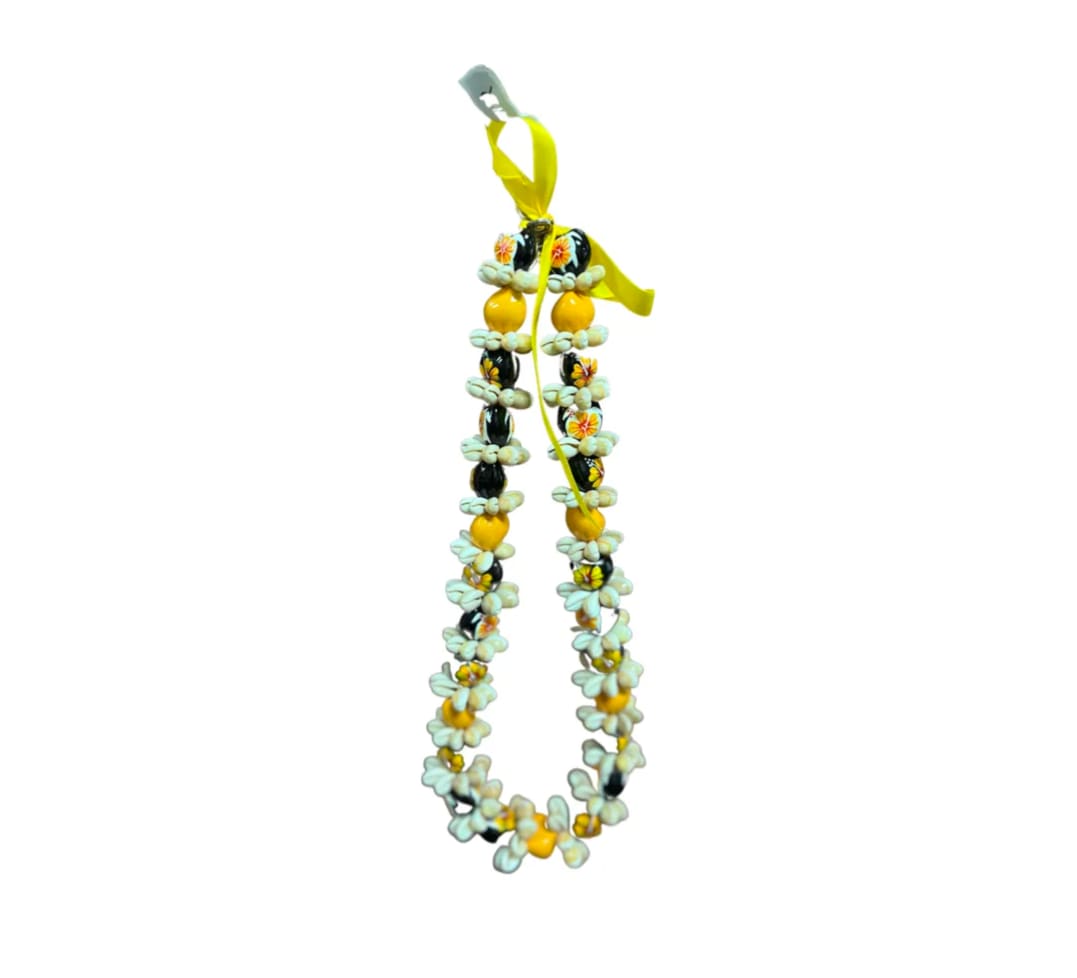 Kukui Nut Lei Yellow, WHITE AND TOUCH OF GREEN . WHITE AND PURPLE. MEDIUM GREEN . ORANGE AND WHITE. Kukui Nut Lei Yellow, WHITE AND TOUCH OF GREEN . WHITE AND PURPLE. MEDIUM GREEN . ORANGE AND WHITE. - Kukui Nut Lei Yellow, Black and White. NAVY BLUE ND GREY. BROWNS.