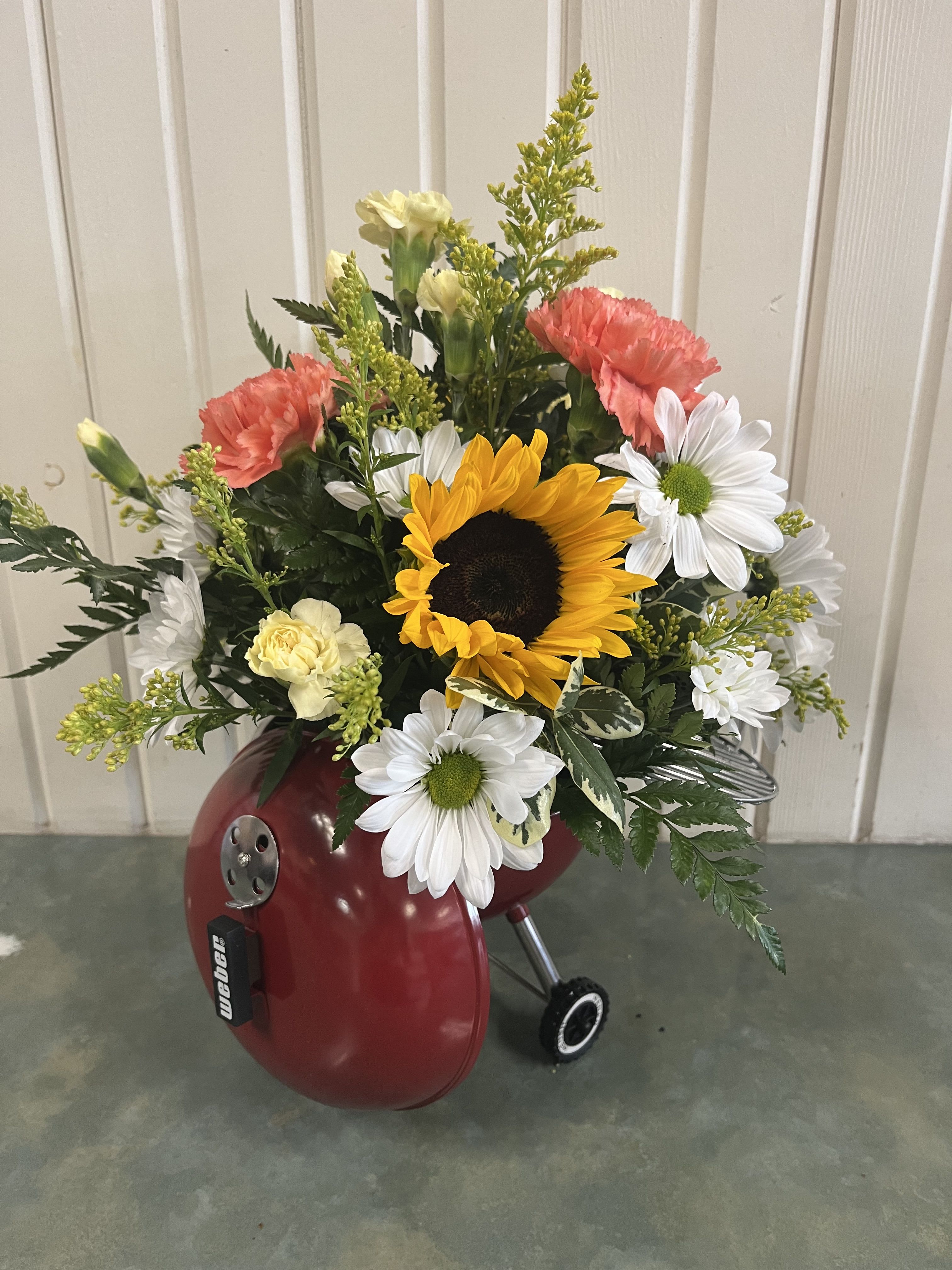 Dad’s Little Grill Bouquet - Metal, miniature Weber grill filled with a summer bouquet just for Grillmaster Pops!