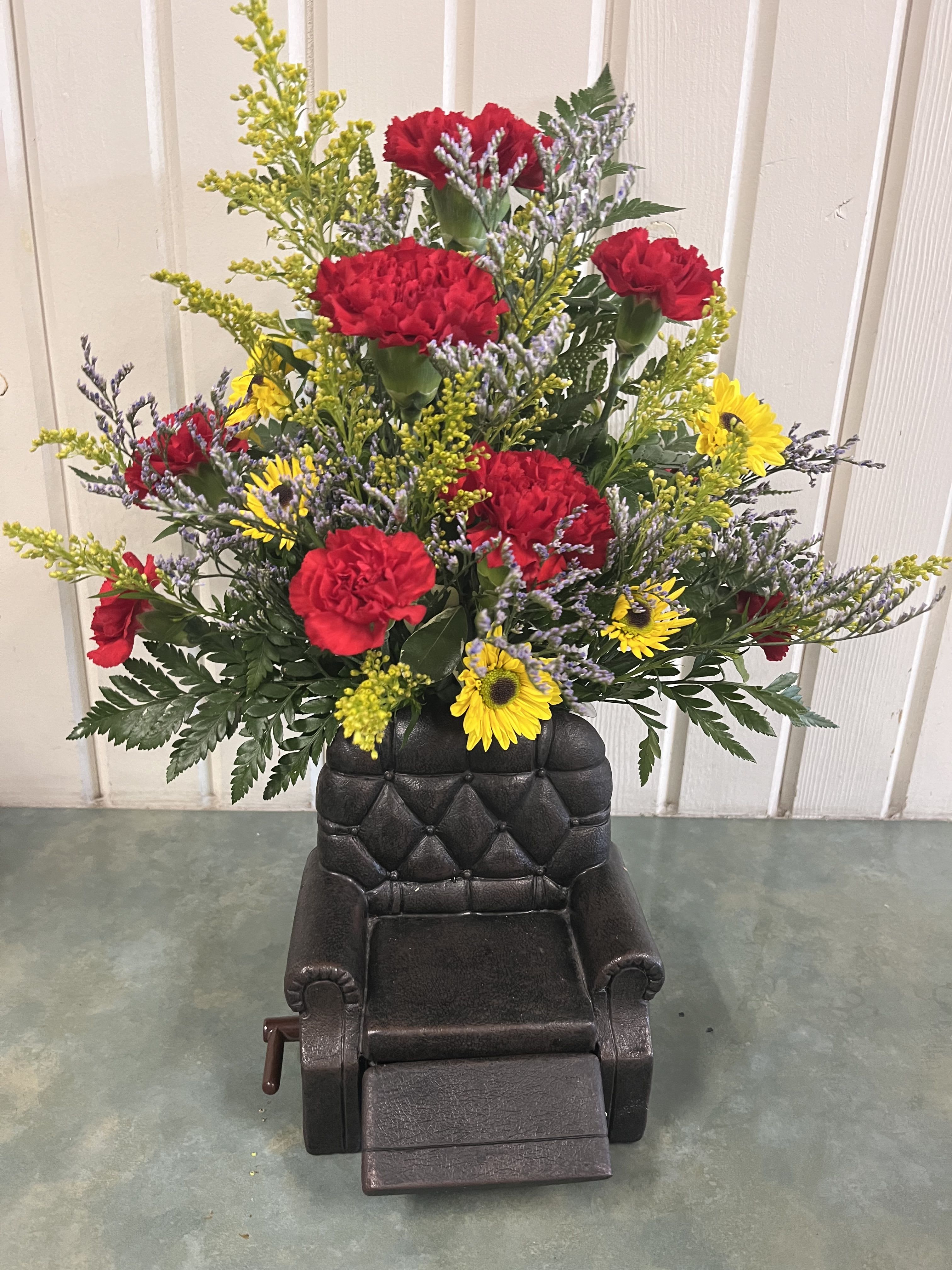 Dad’s Recliner Bouquet - So cute for that dad who loves “his chair” lol filled with flowers of course!