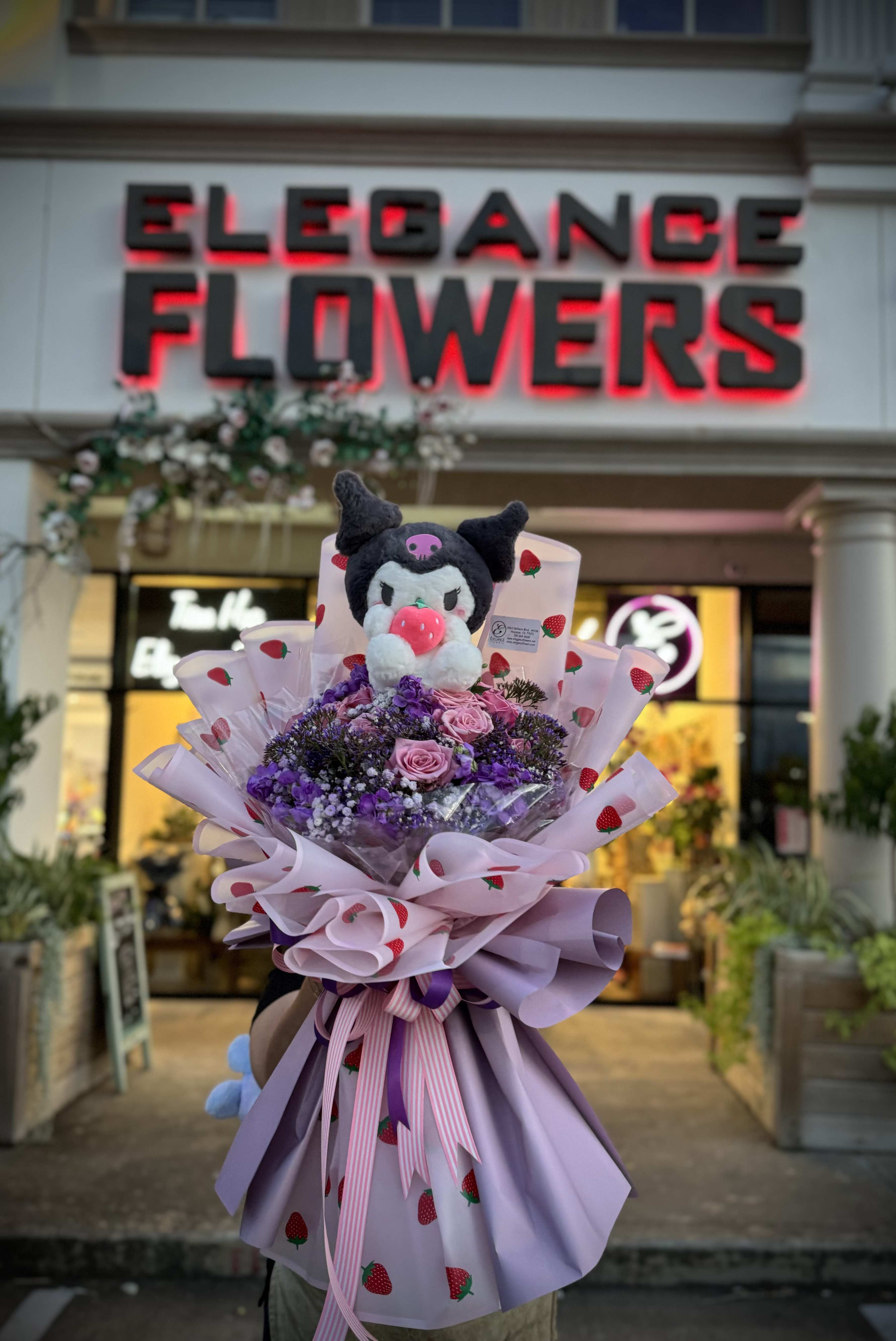 Sanrio Collection / Kuromi #1 Sanrio Collection / Kuromi #1 - A wrapped bouquet of flowers is a beautifully arranged collection of blooms, carefully selected and elegantly wrapped in decorative paper or fabric. These bouquets often feature a mix of fresh, vibrant flowers, and complemented by lush greenery. Wrapped bouquets are perfect for any occasion, from expressing love and gratitude to celebrating special moments, offering a thoughtful and visually stunning gift.