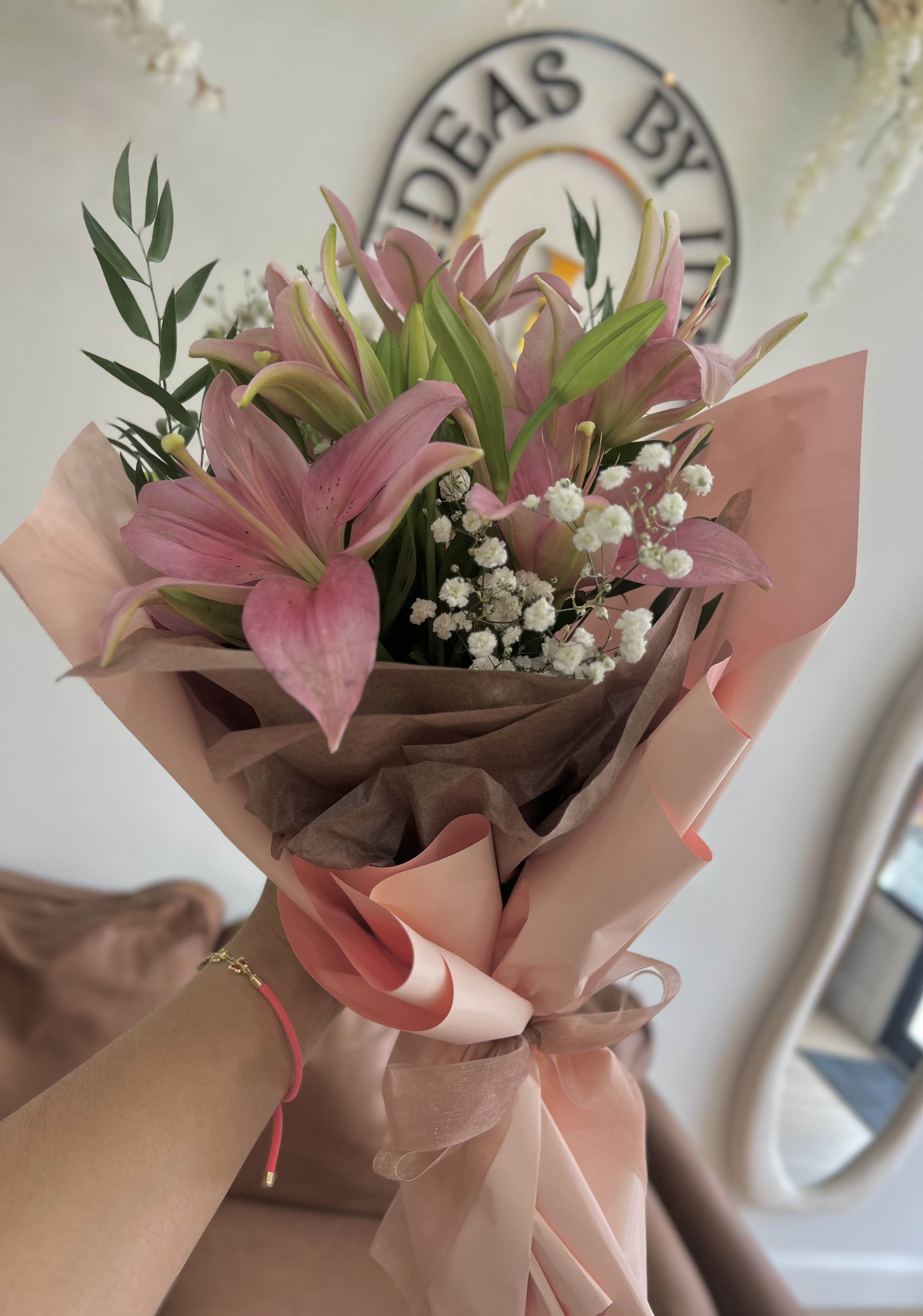 IDEAS LILIS BOUQUET IDEAS LILIS BOUQUET - LILIS FOR ALL OCASSIONS