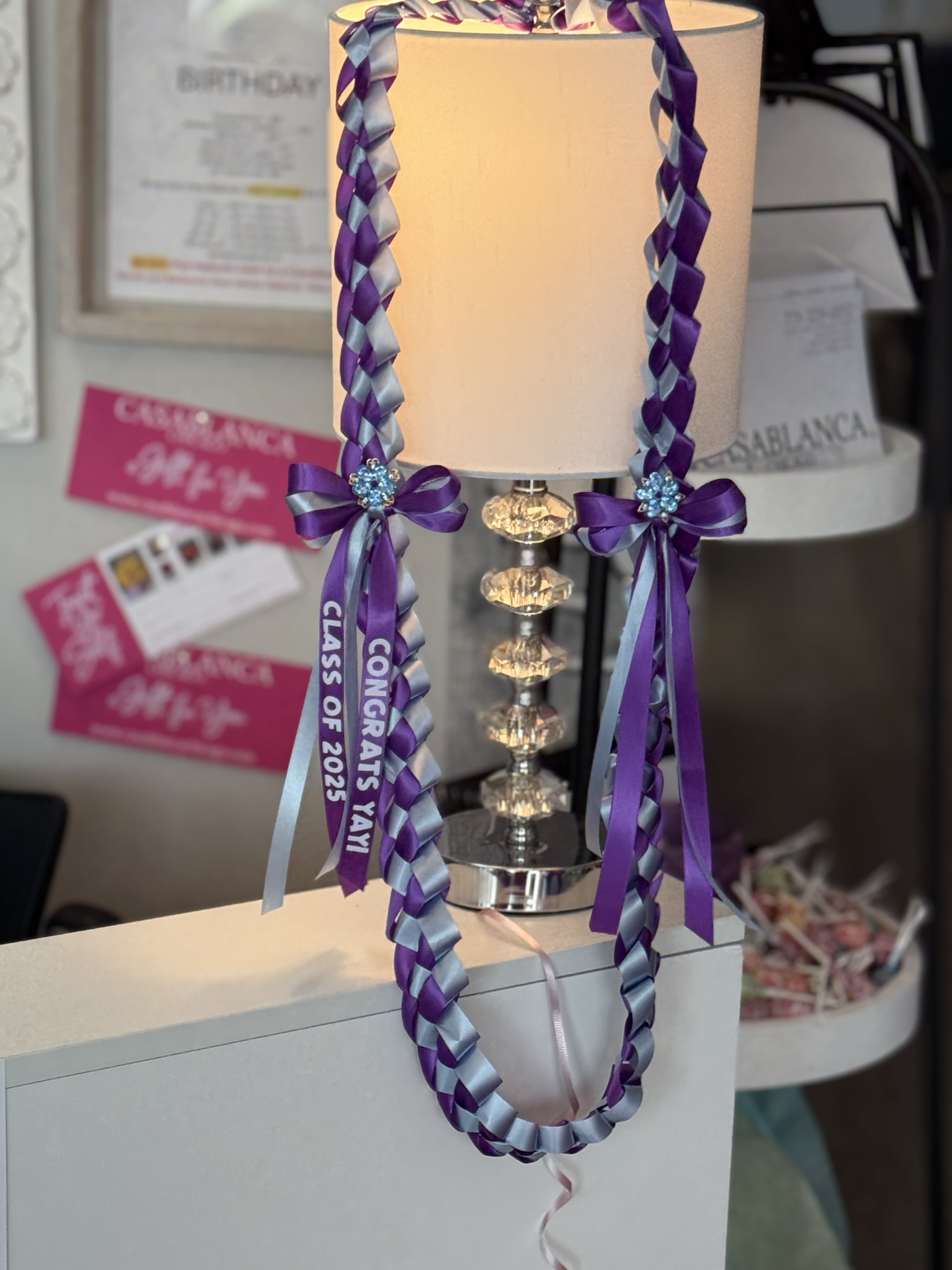 Graduation LEI Graduation LEI - Custom graduation with your school colors and personalized Ribbon message. It can read CONGRATS YAYI - CLASS OF 202—