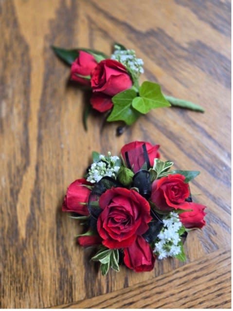 Boutonniere  - Boutonniere 
