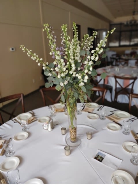 Table Arrangement 3 - Table Arrangement
