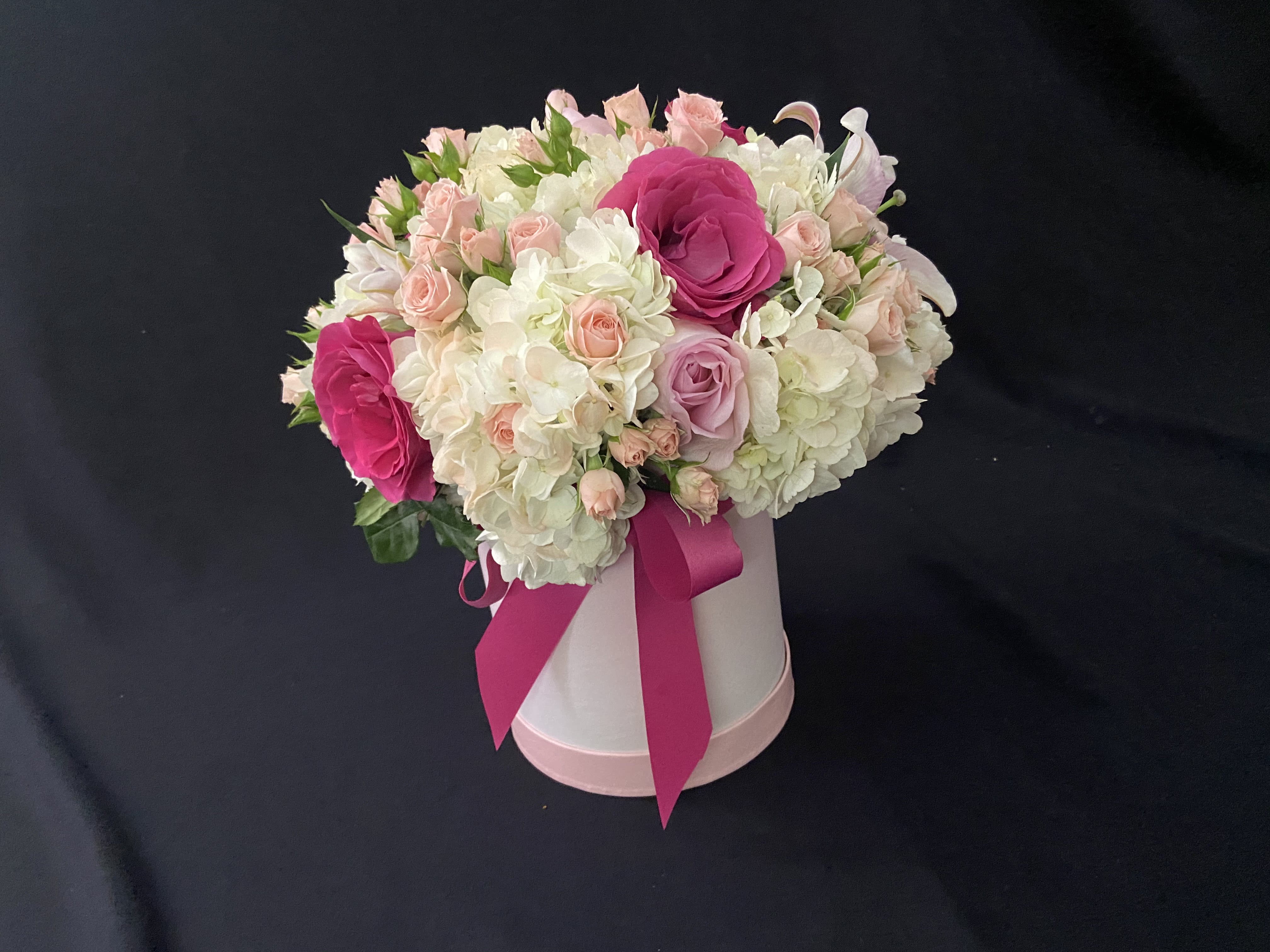Faby Box - 6 Hot Pink Color, and 6 Light Pink Color, Pink Spray Roses, and Blush Hydrangea.