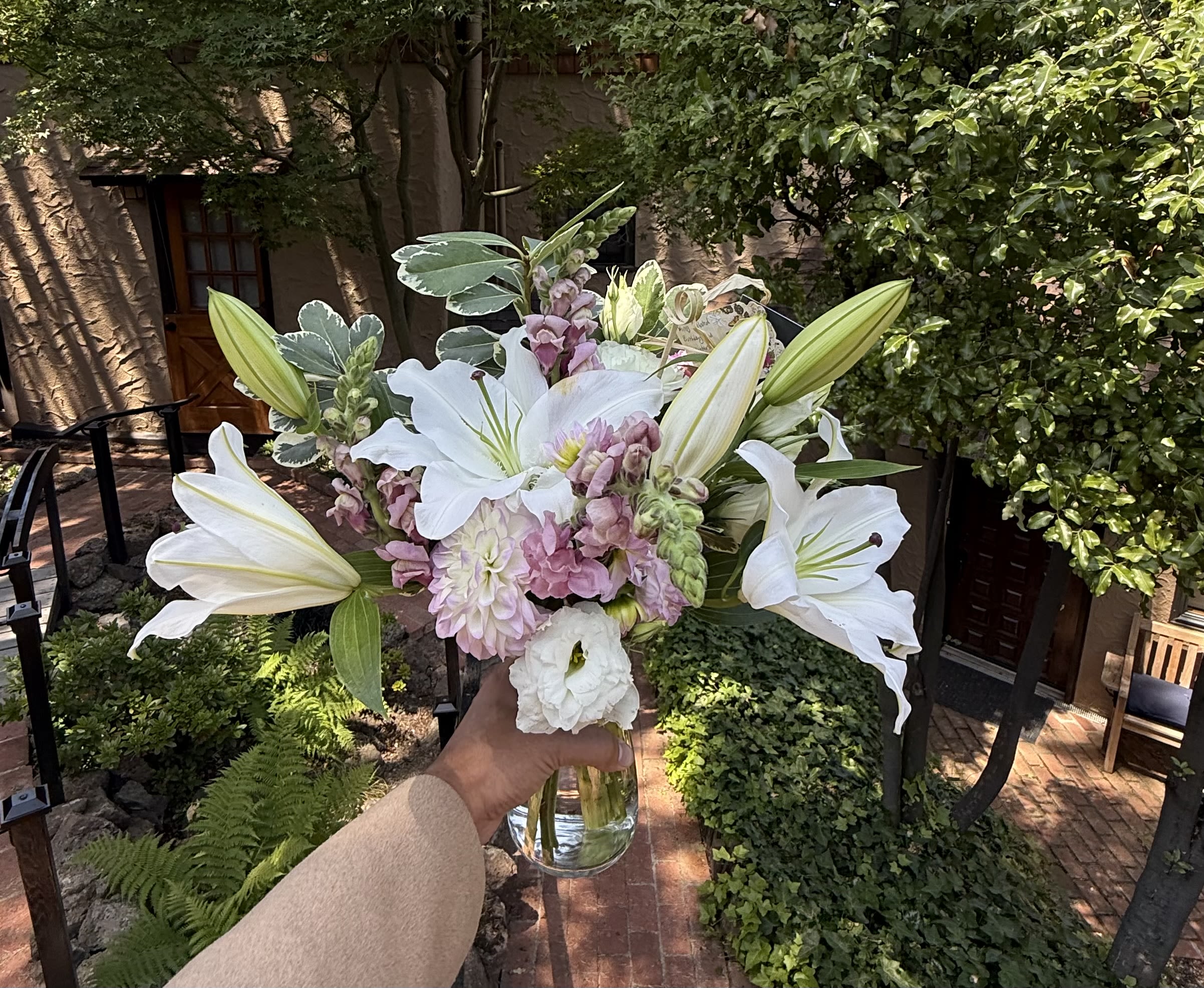 Fresh softy - Gathering of lilies, stock, snapdragons, daliah,  lisianthus and roses
