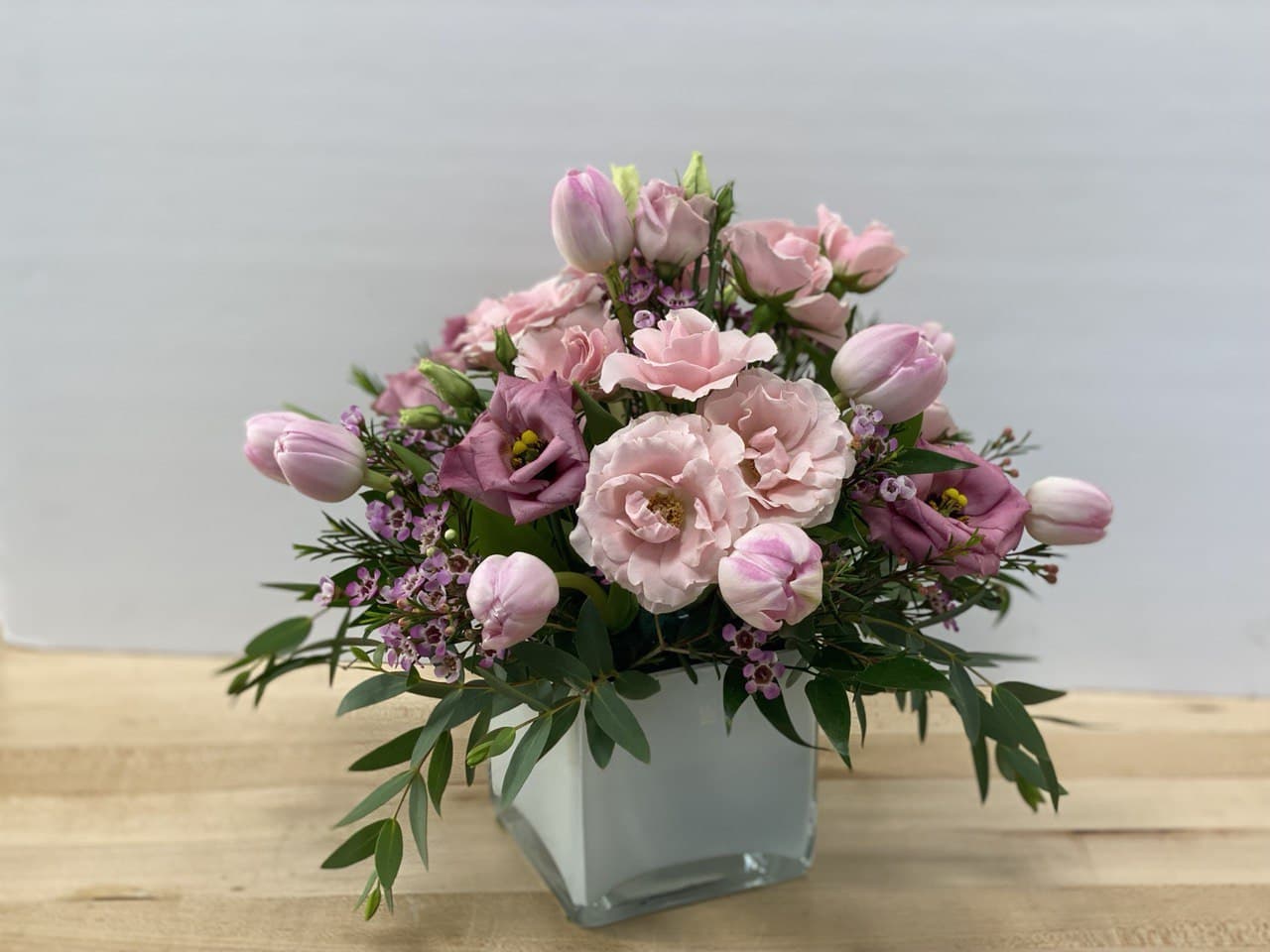 Simply Pink Simply Pink - This joyful arrangement is suitable for many occasions as birthday, get well, and more! Send a smile to your loved ones with these beaming blooms.