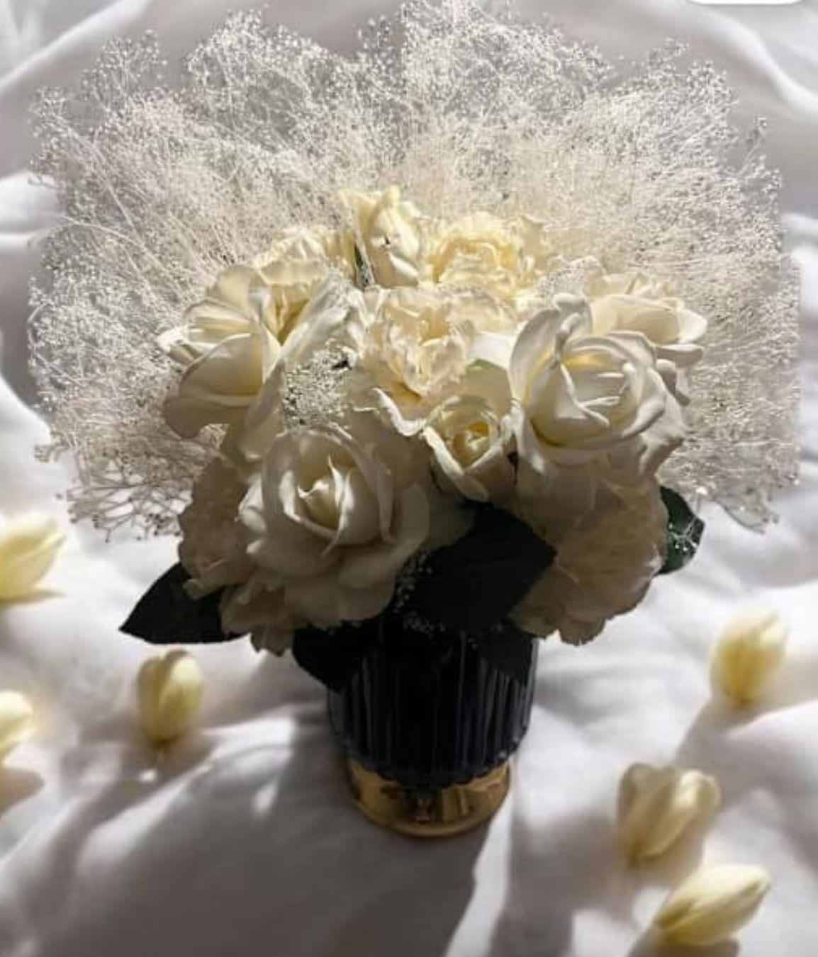 Wedding Centerpiece by Shelly - Wedding Centerpiece with Special vase 