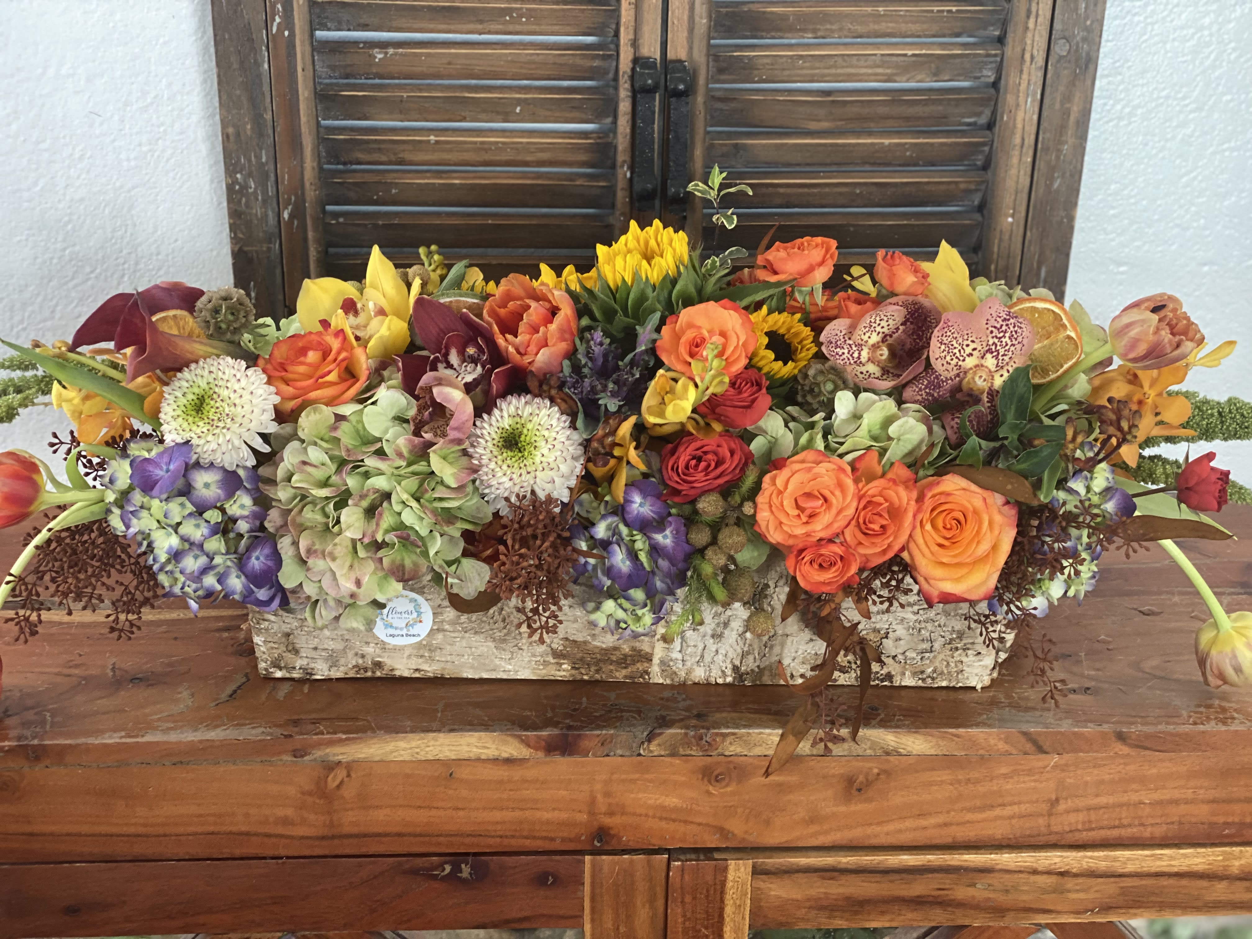 Thankful day! - Long centerpiece for rectangular table, with beautiful fall flowers display  