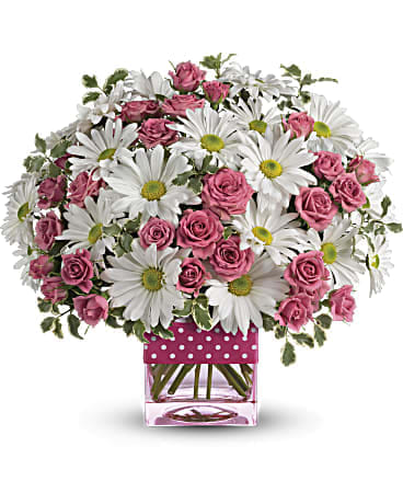 Mom 2 Mom 2 - Pretty in Pink fresh as a daisy just for mom #mom #mothersday2024 #remembermom #celebratemoms #spring #sweetheart #Valentine'sDay #Romance #love #roses #valentinesday #Samedaydelivery