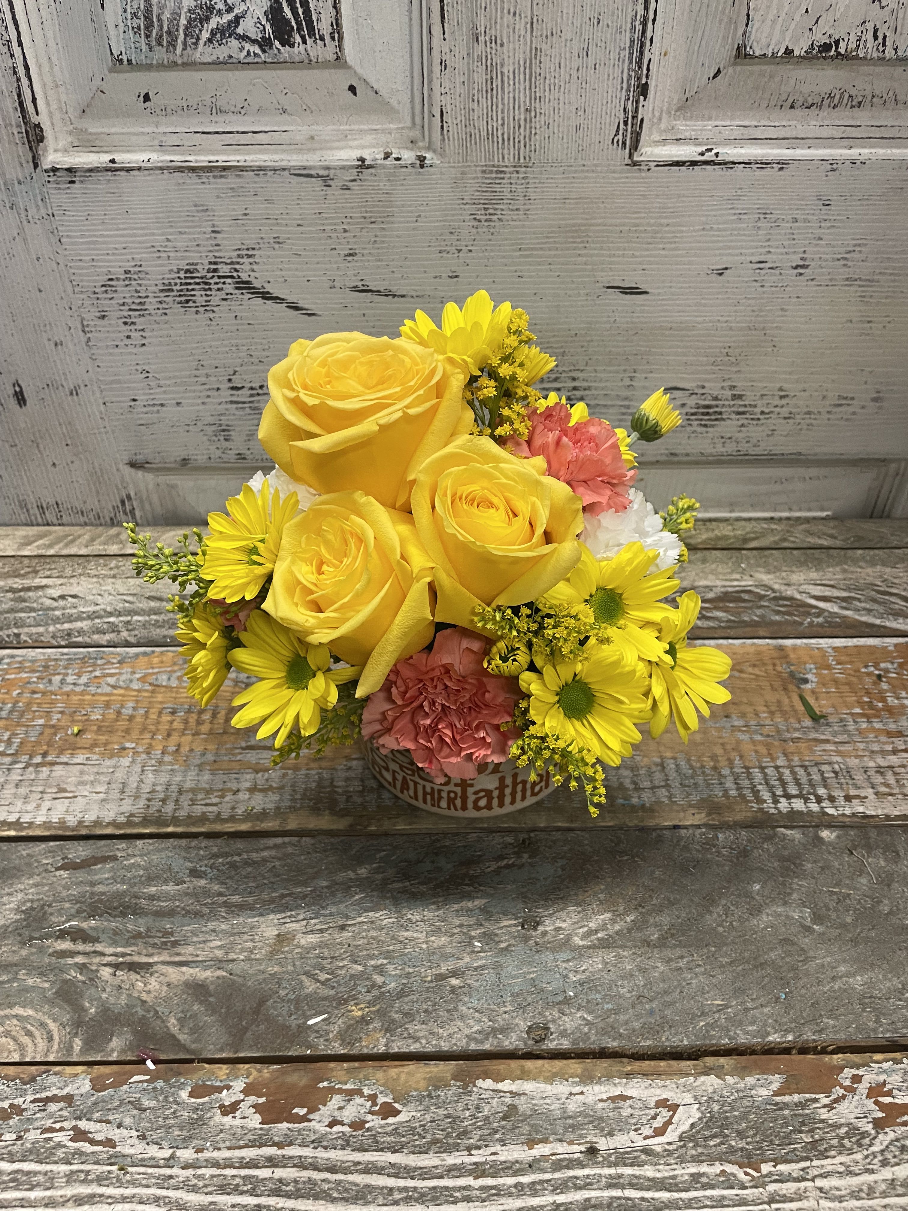 Best Dad mug - With Fathers day close! Order ahead this rustic arrangement that yells &quot;DAD&quot; all over it, literally :)   Secretly Men do love to receive flowers and Bright ones at that! makes them feel warm and smiley inside :)