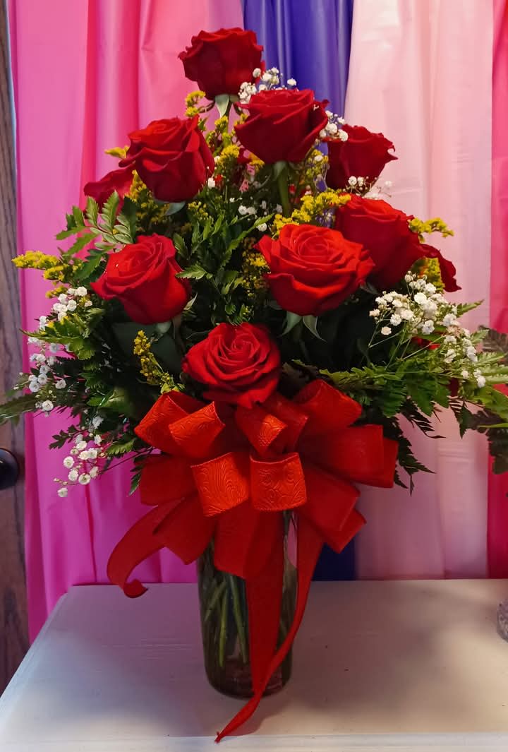 Beautiful Dozen - Beautiful dozen red roses with baby breath and solidago!  We can change rose color.